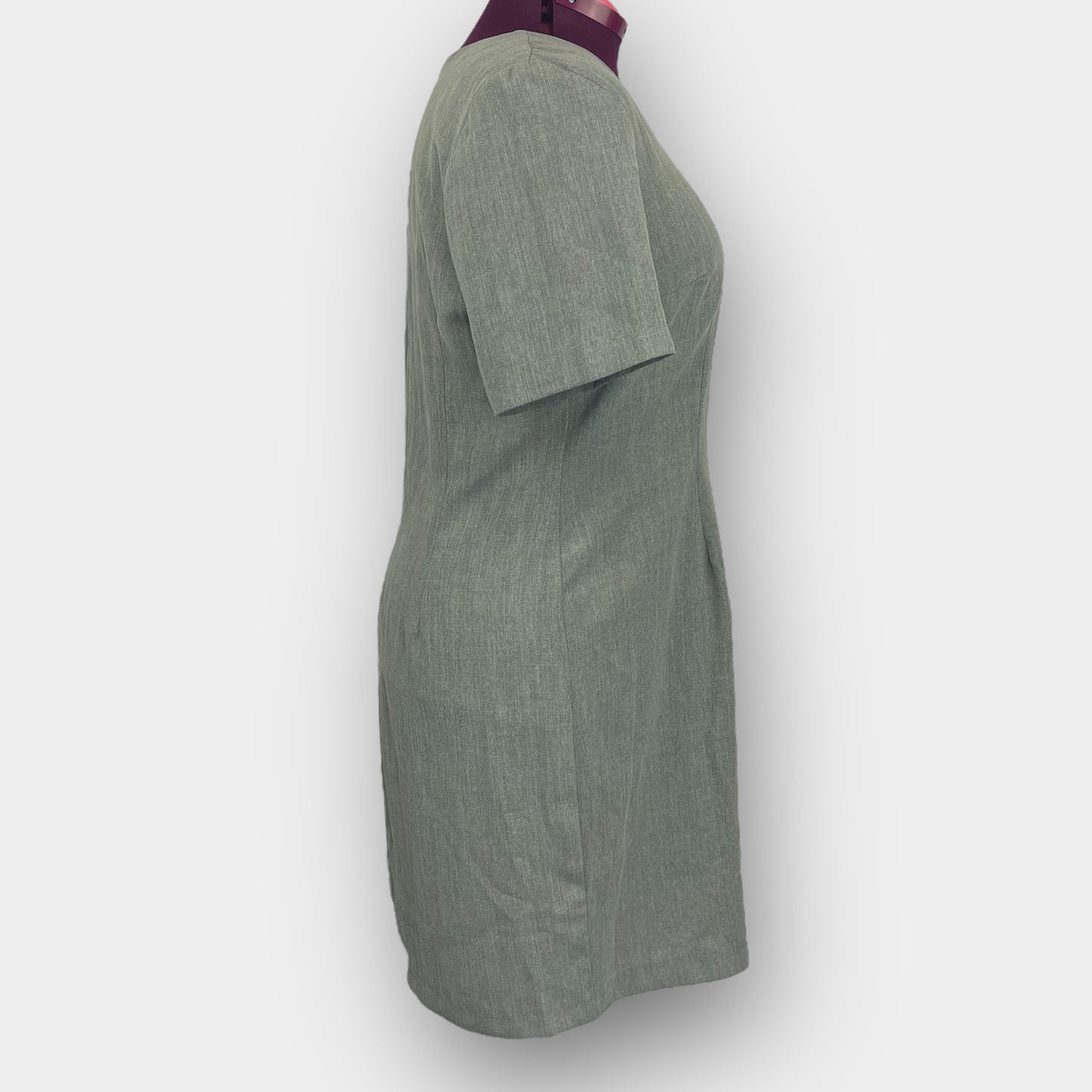 Sheath dress