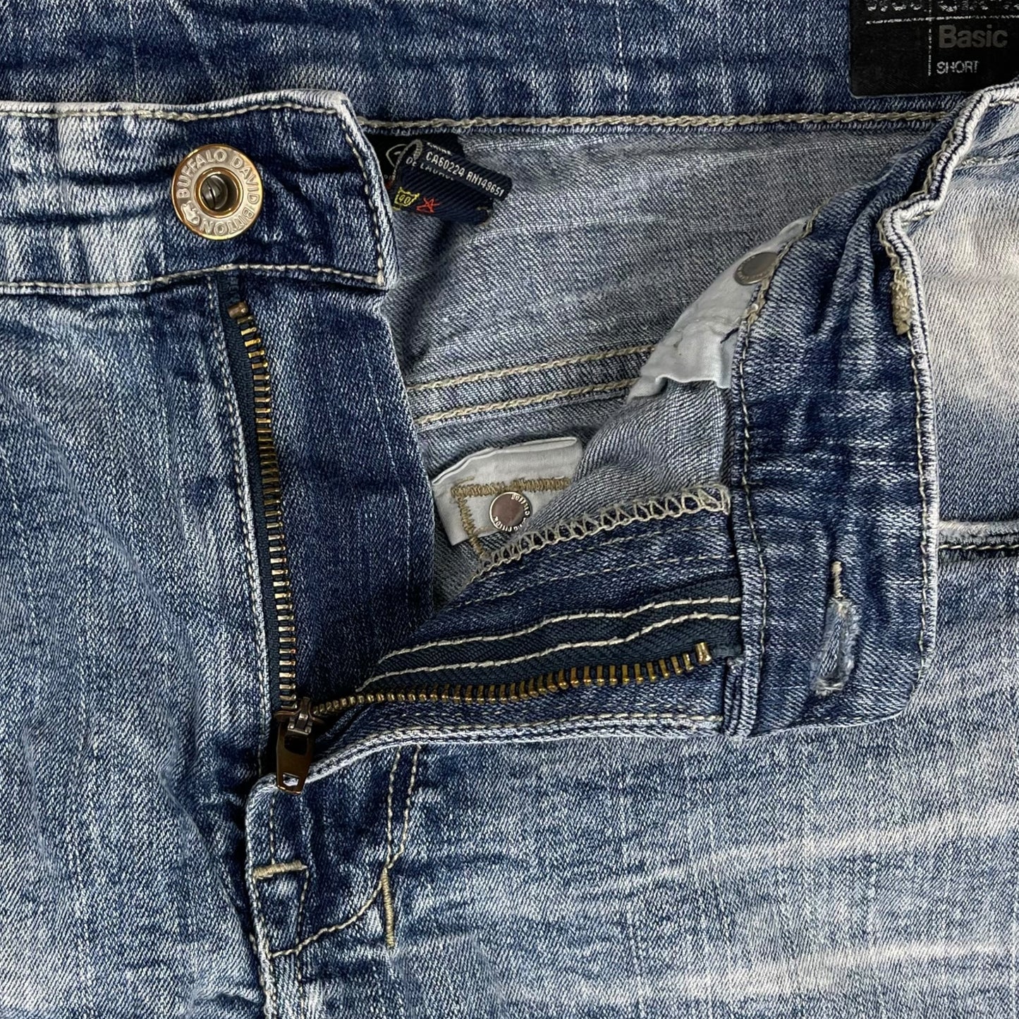 Buffalo distressed denim short