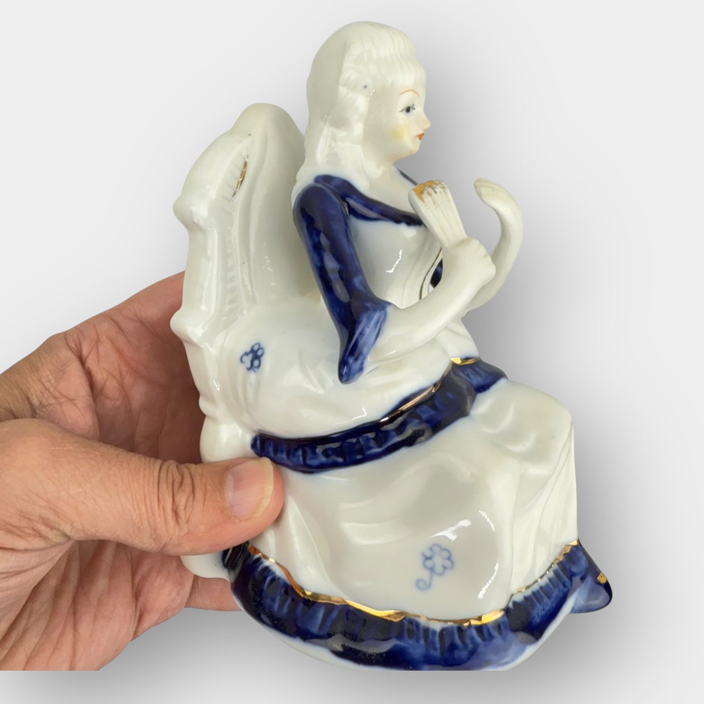 Porcelain Couple Figurine Set