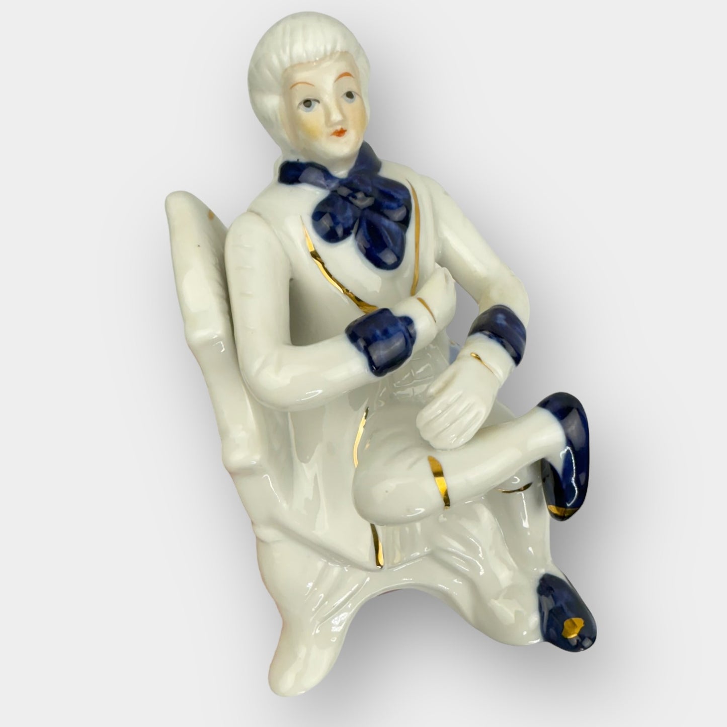 Porcelain Couple Figurine Set