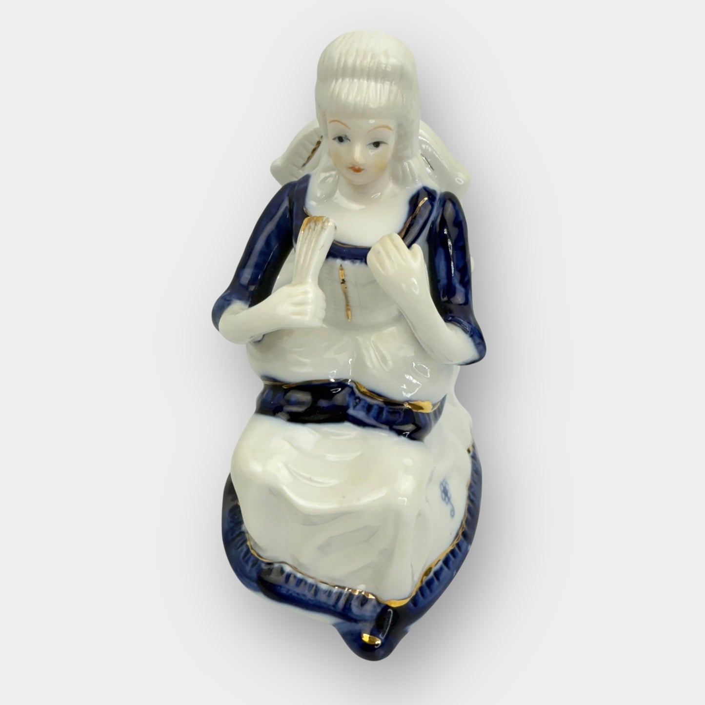 Porcelain Couple Figurine Set