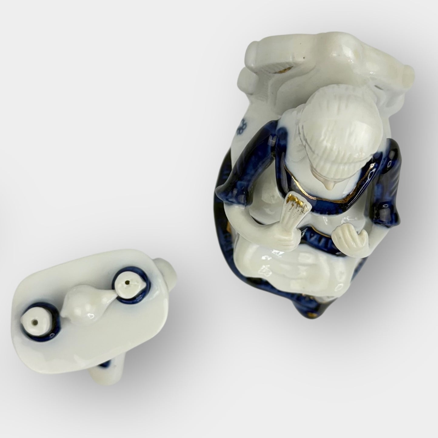 Porcelain Couple Figurine Set