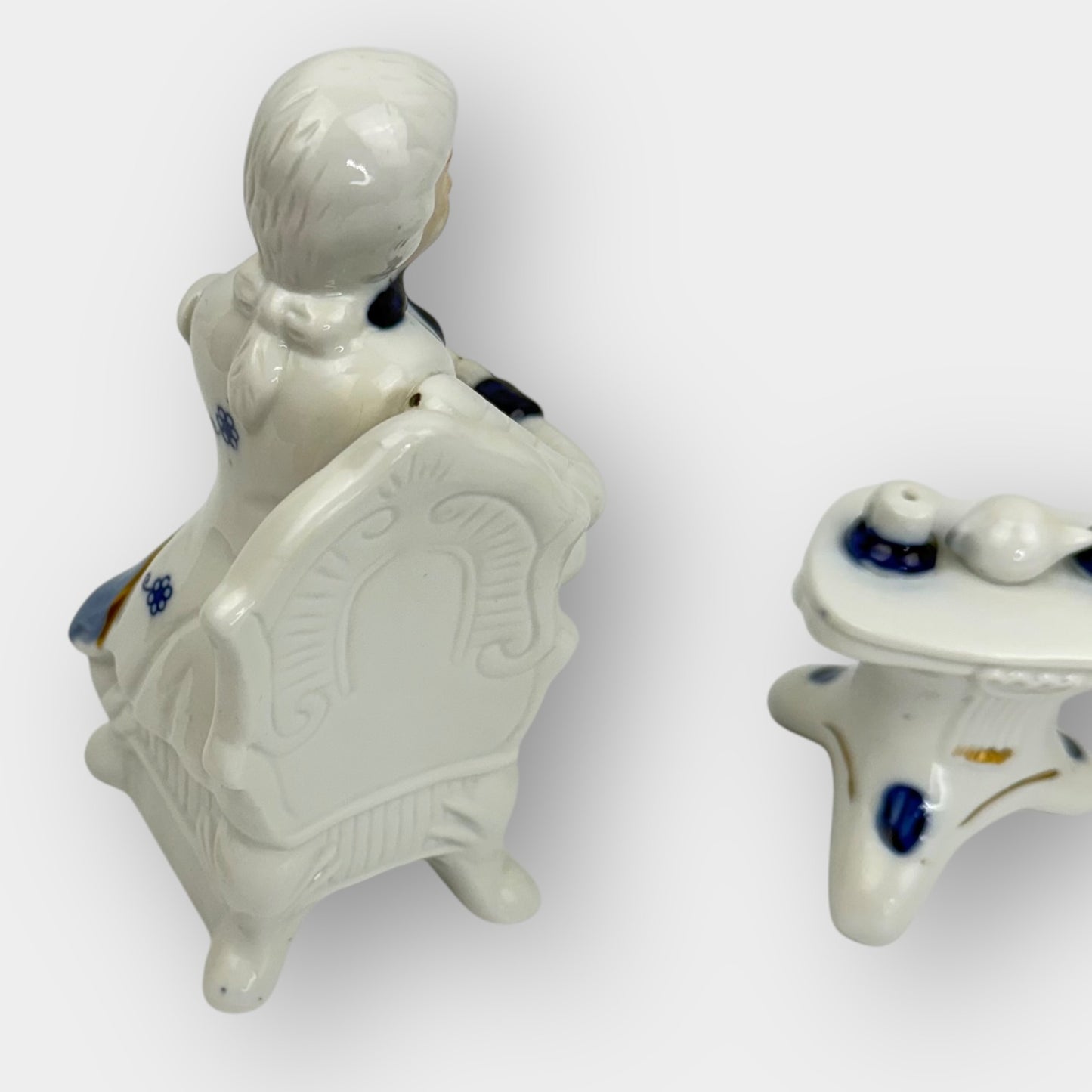 Porcelain Couple Figurine Set