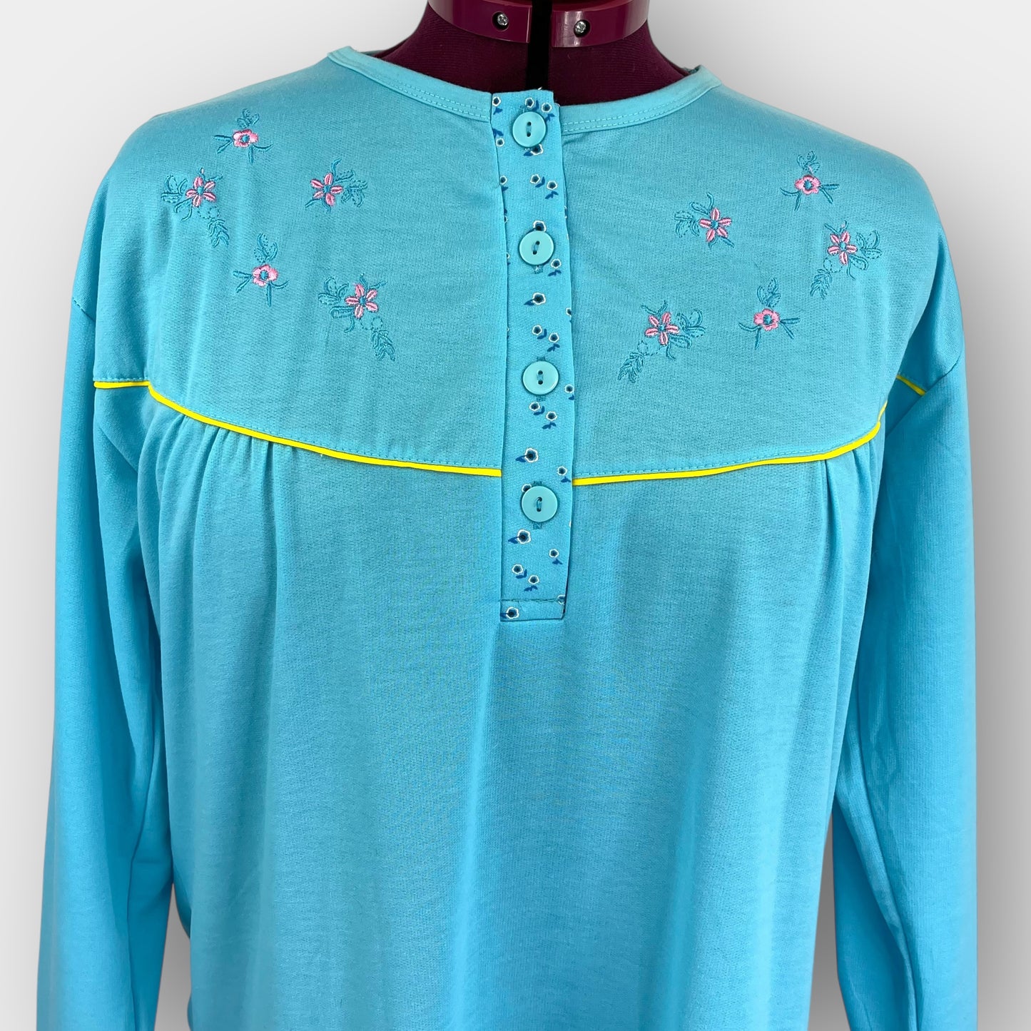 H&L nightgown (L)