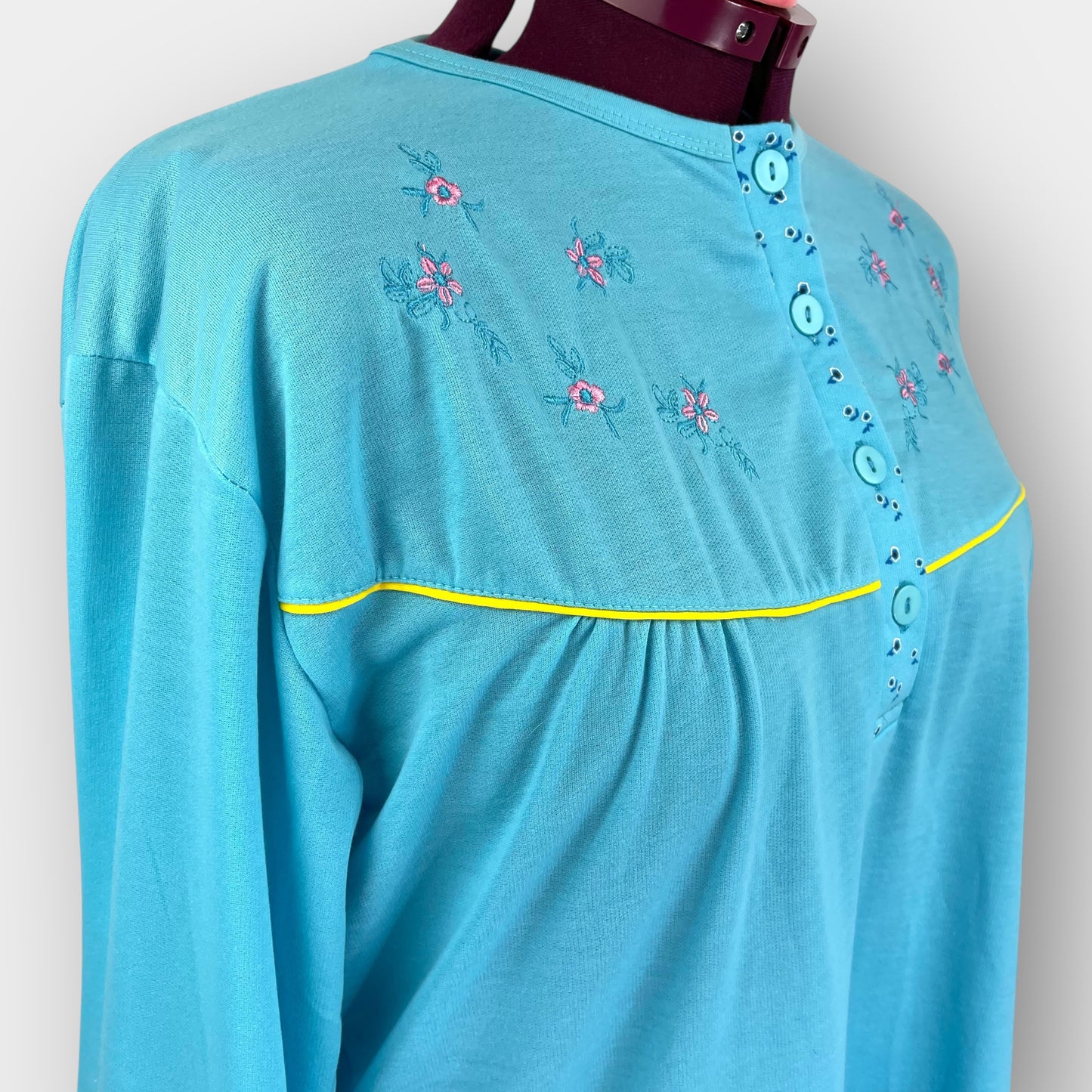 H&L nightgown (L)