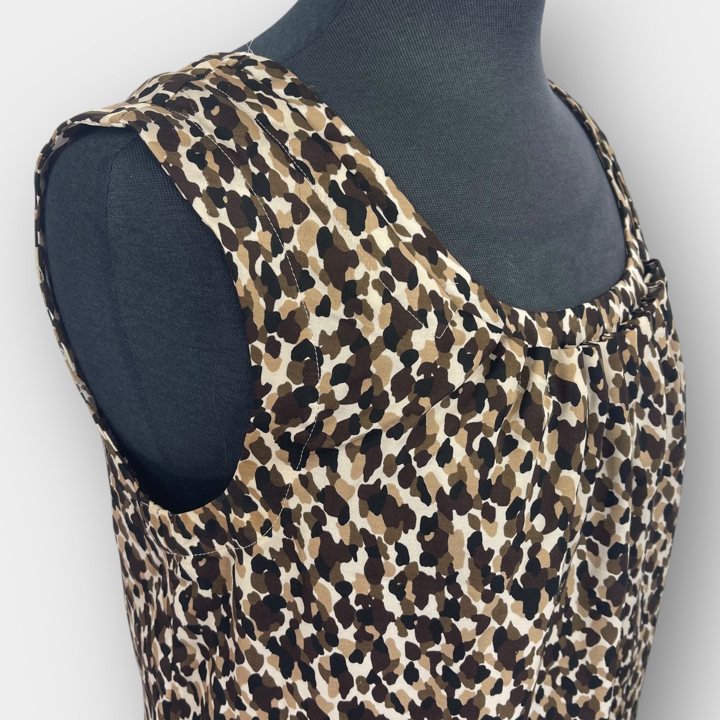 Talbots sleeveless top