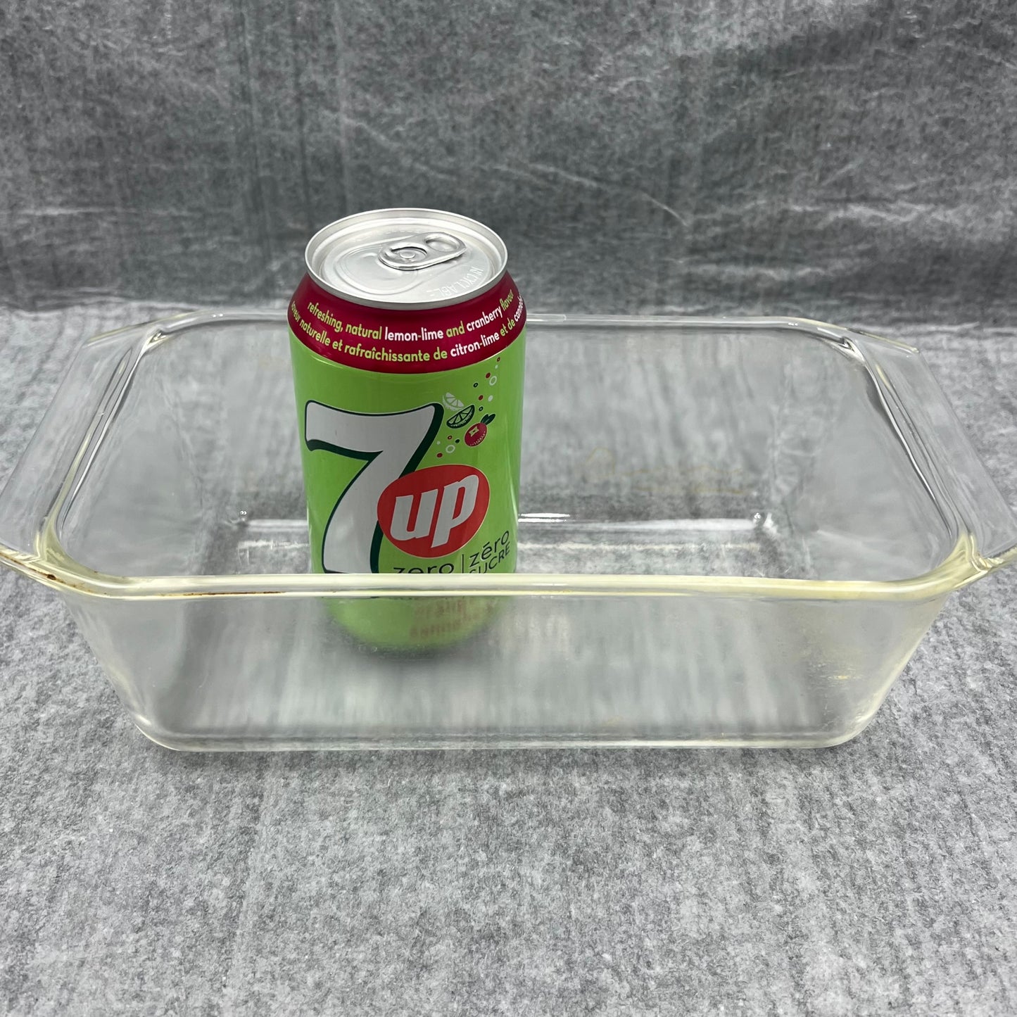 Pyrex baking dish