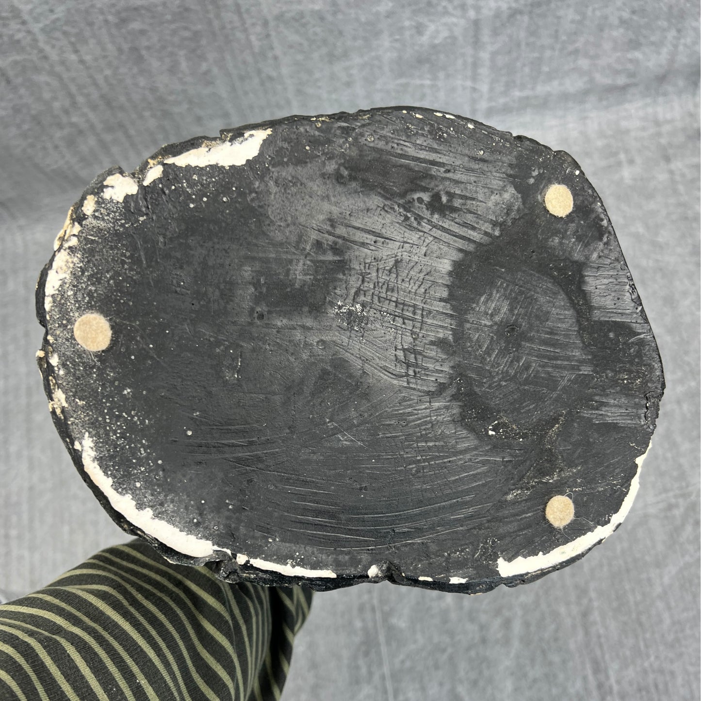 Eagle with nest figurine