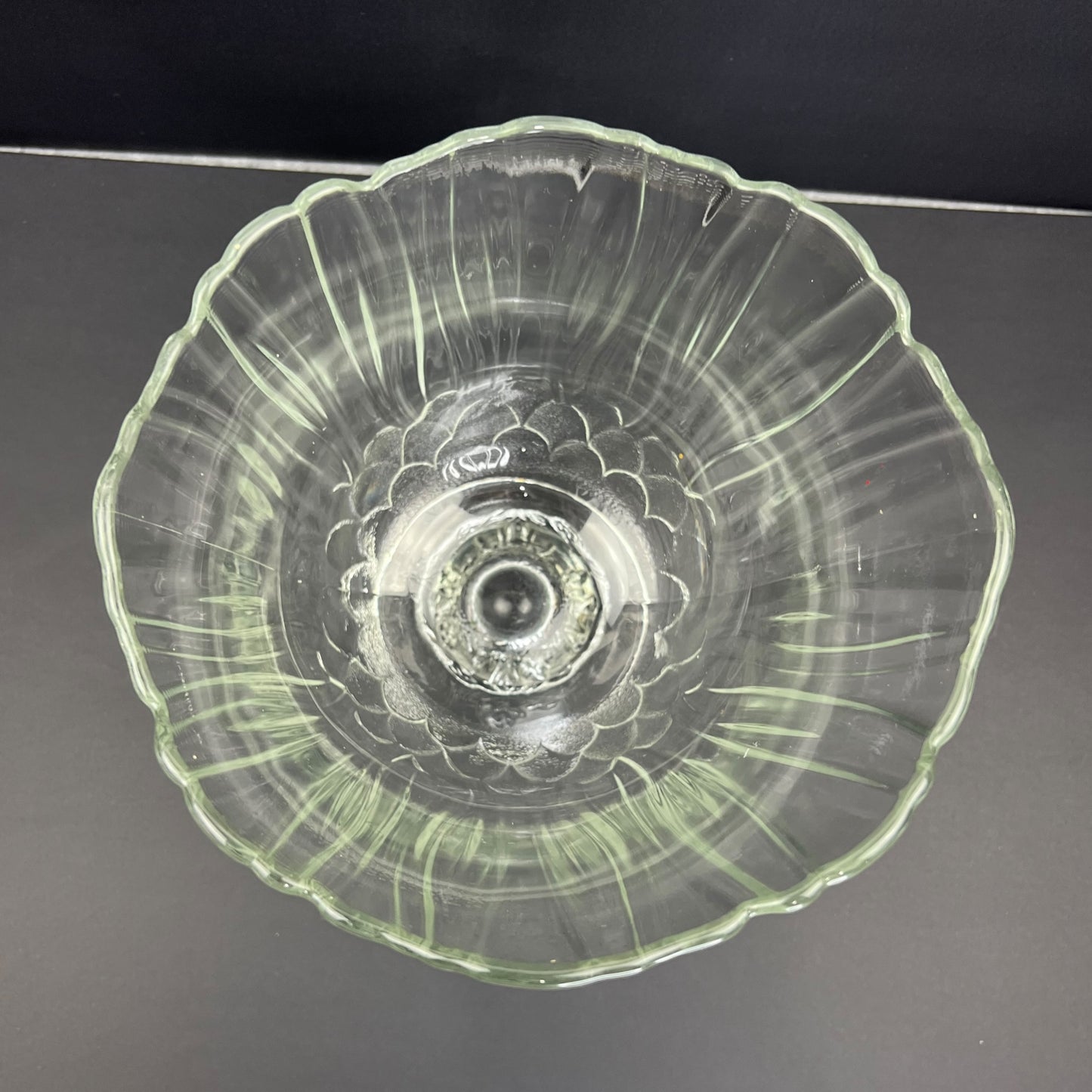 Tulip pattern pedestal vase vintage