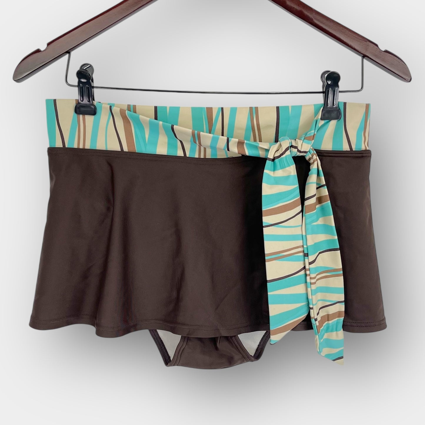 La Vie en Rose skirted swimsuit (S/M)