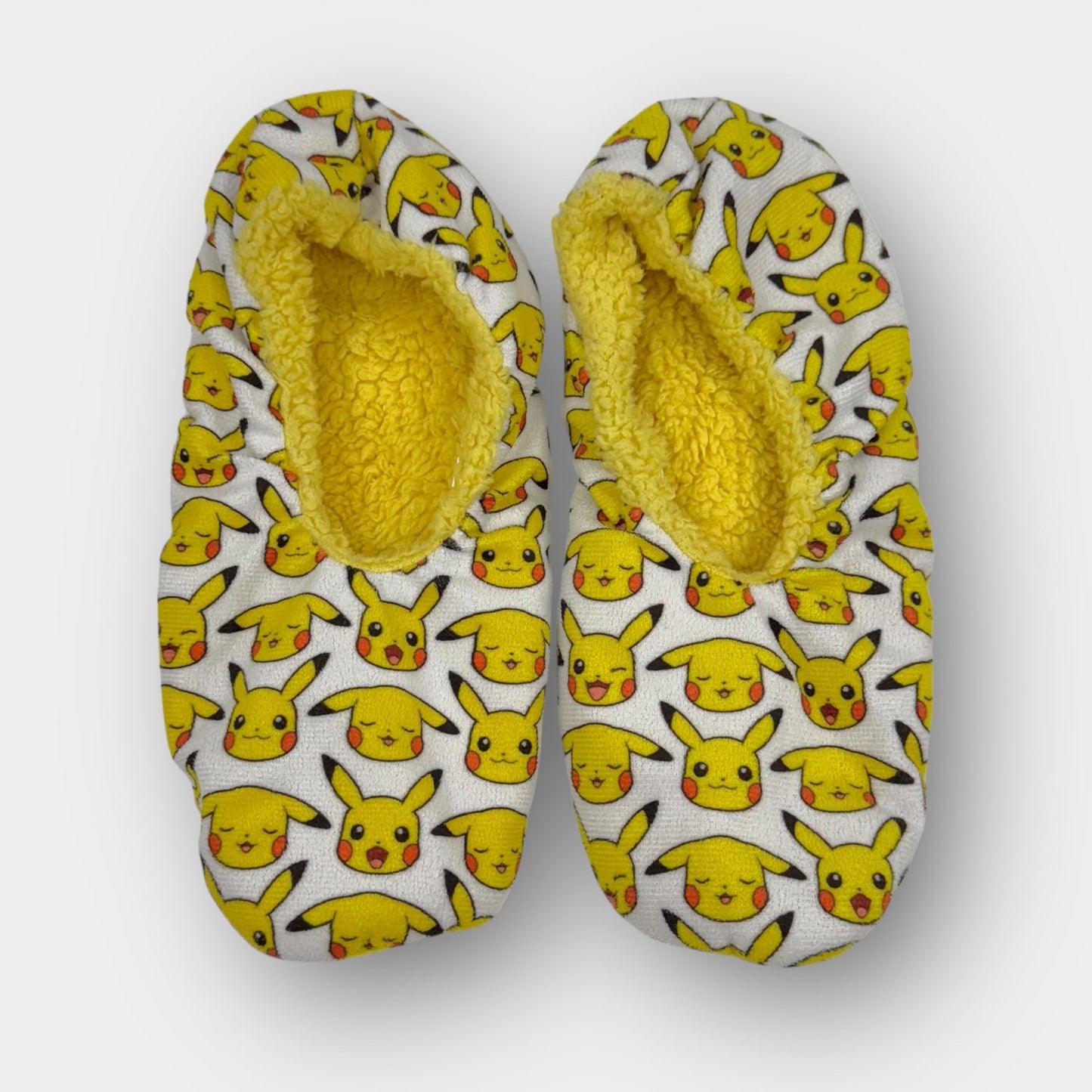 Pokémon slippers (XL)
