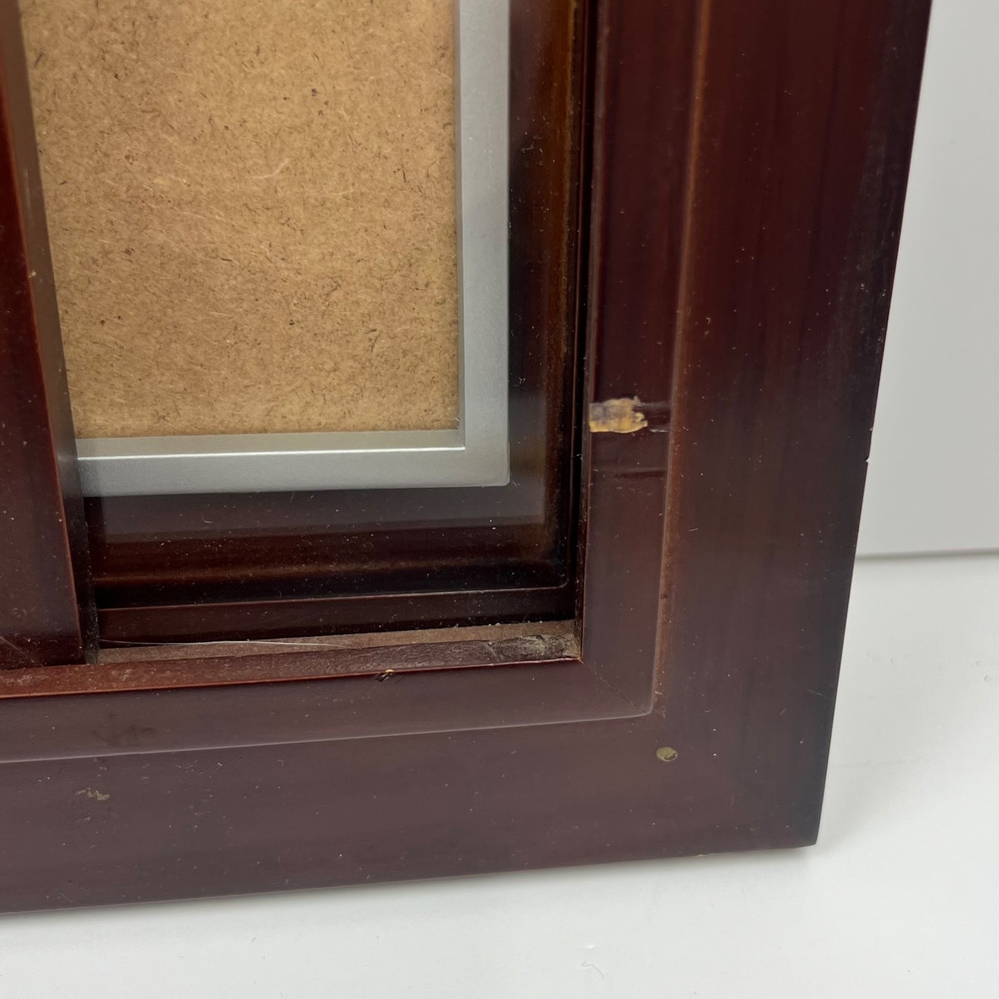 Sliding picture frame