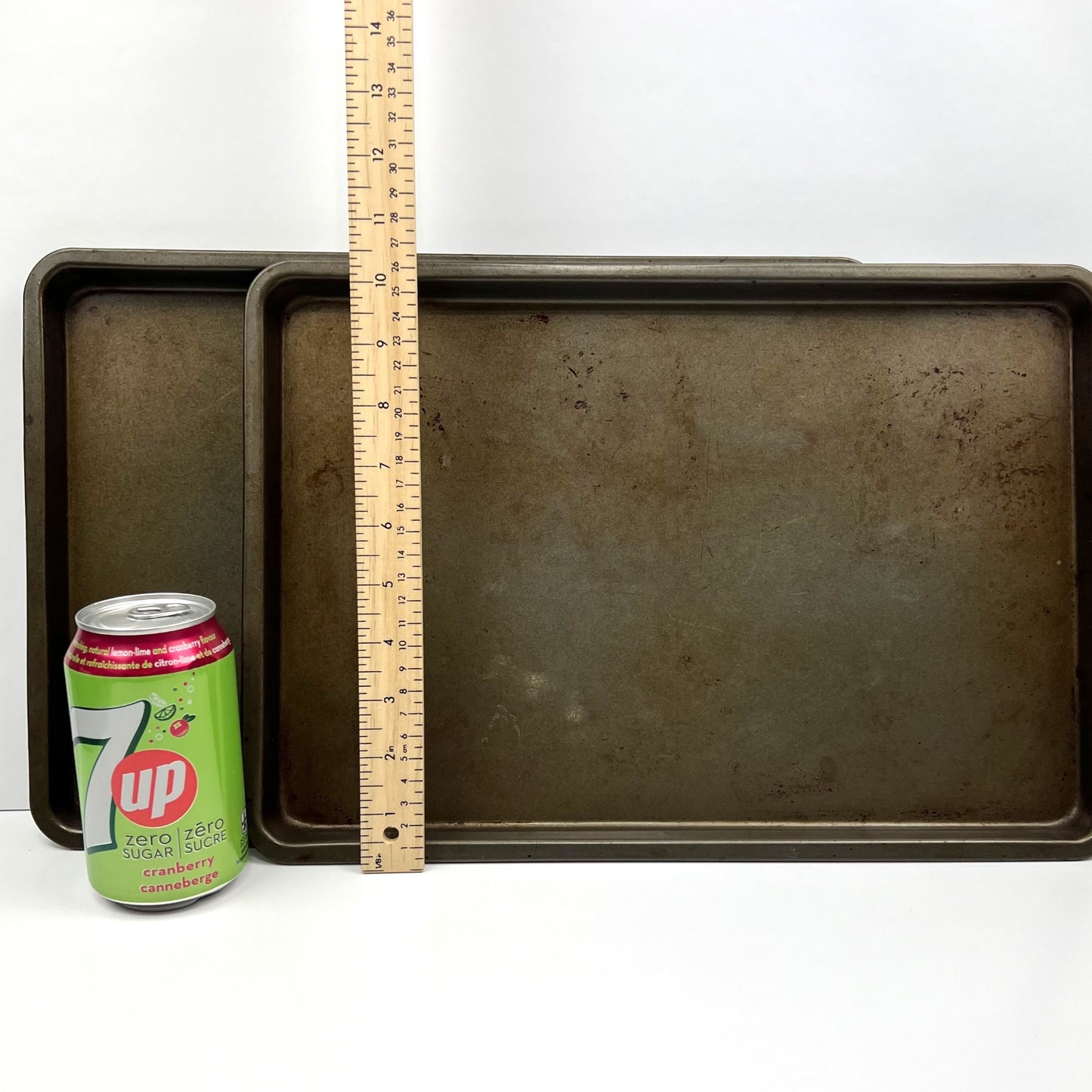 Baking sheets (set of 2)