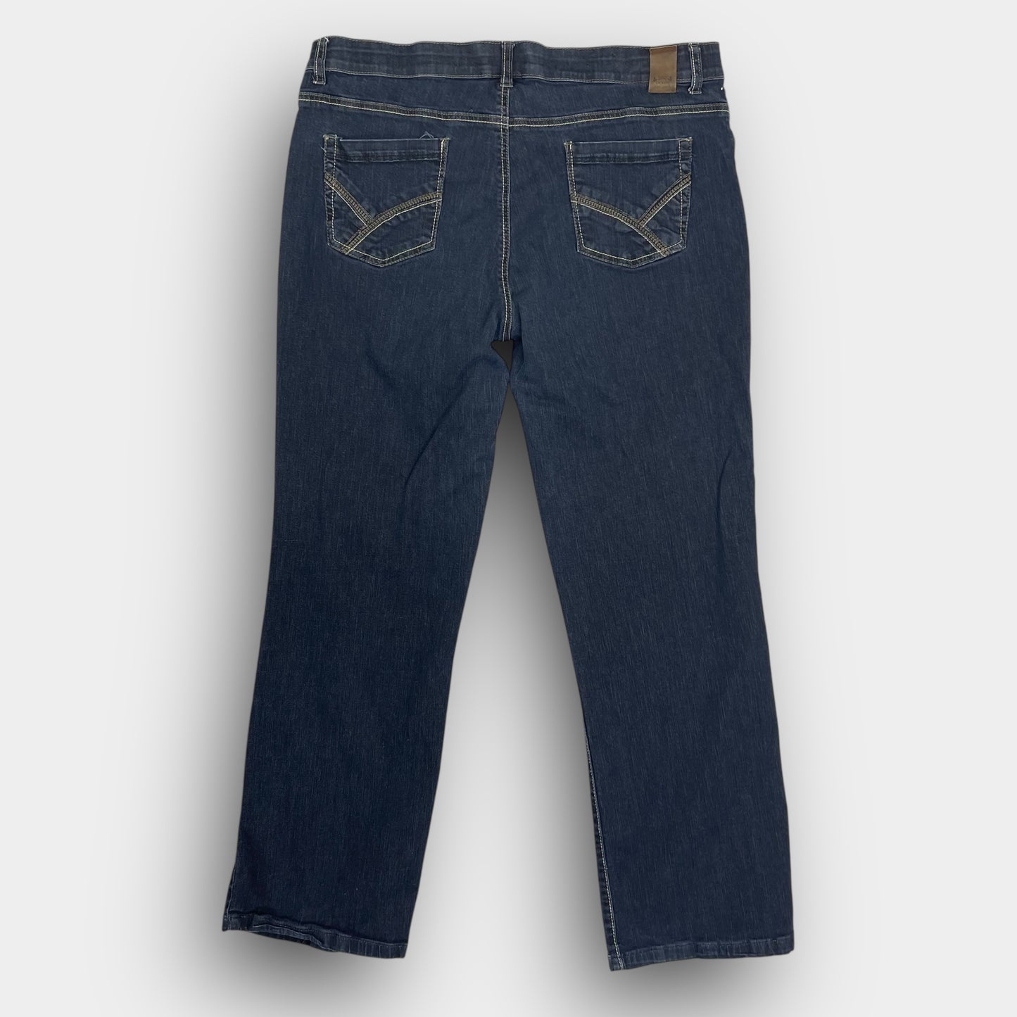 Lois straight leg jean