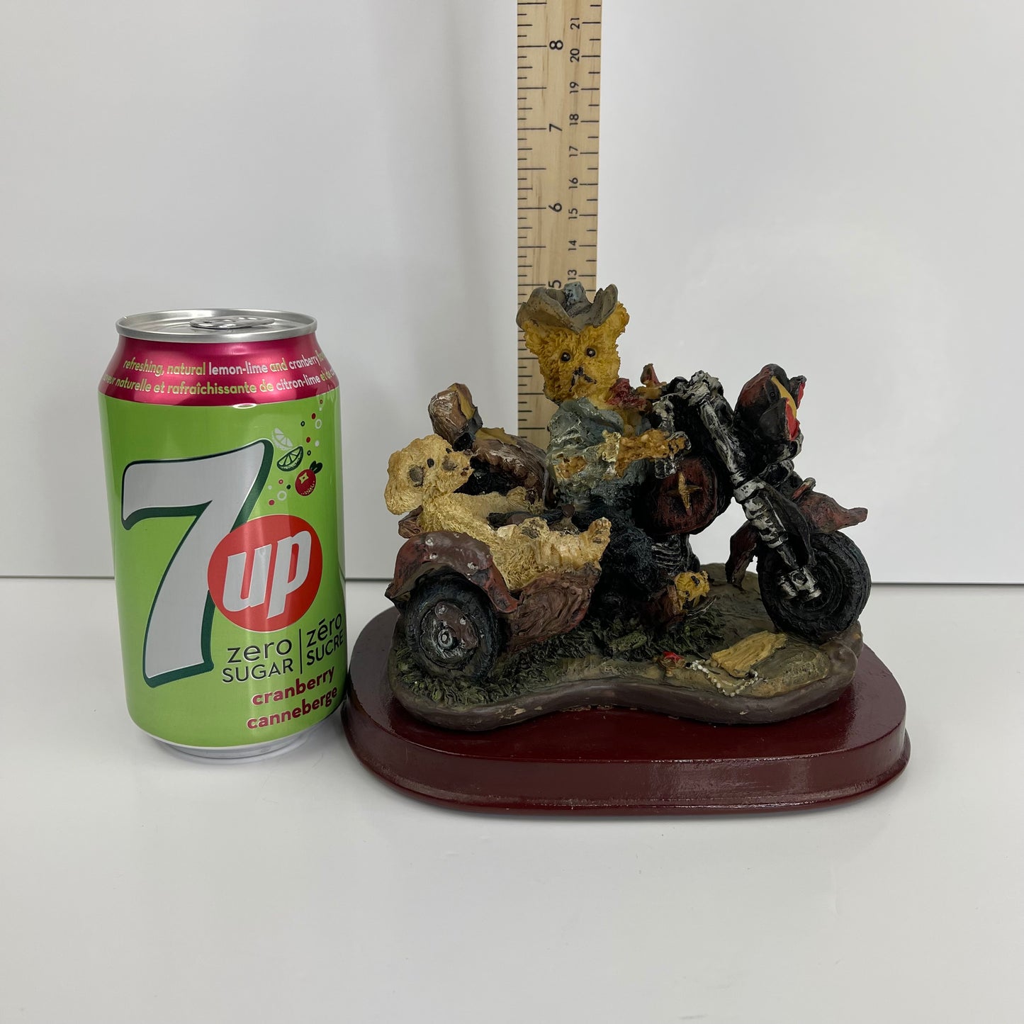 Meerchi figurine