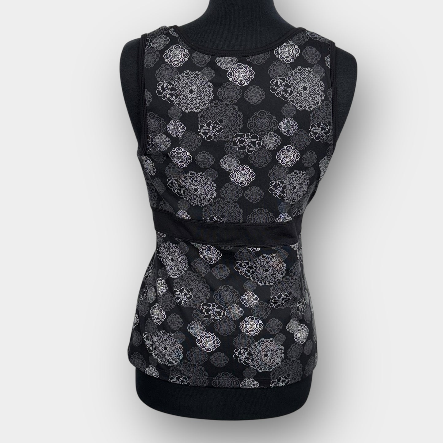 Tek Gear activewear tank