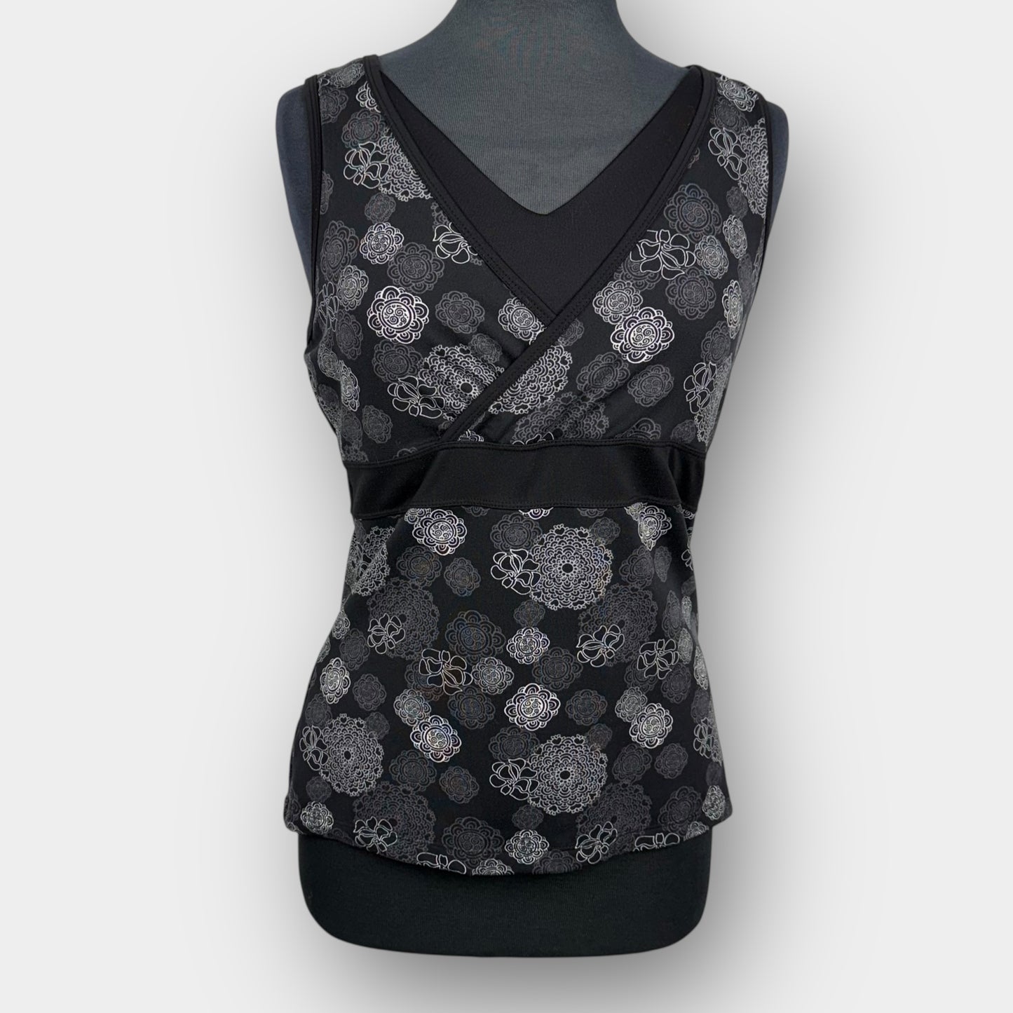 Tek Gear activewear tank