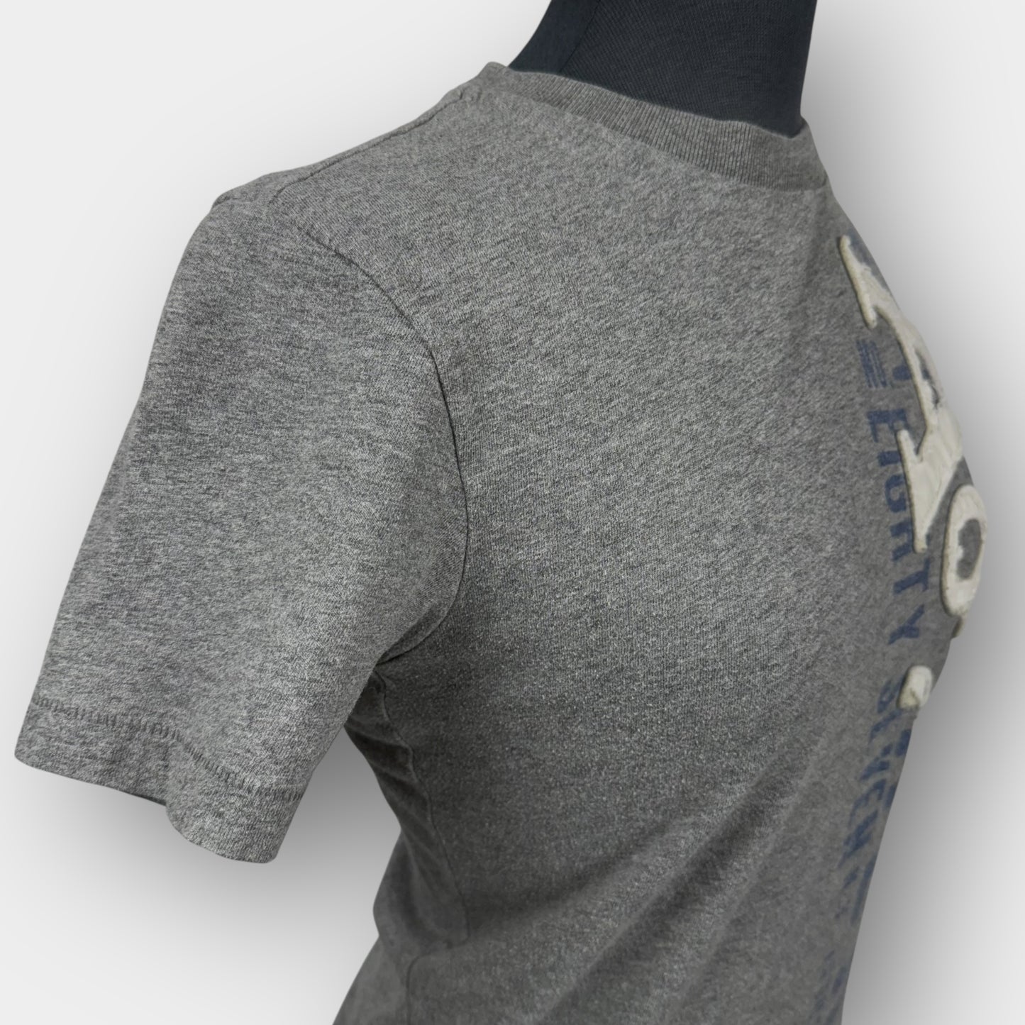 Aeropostale logo tee