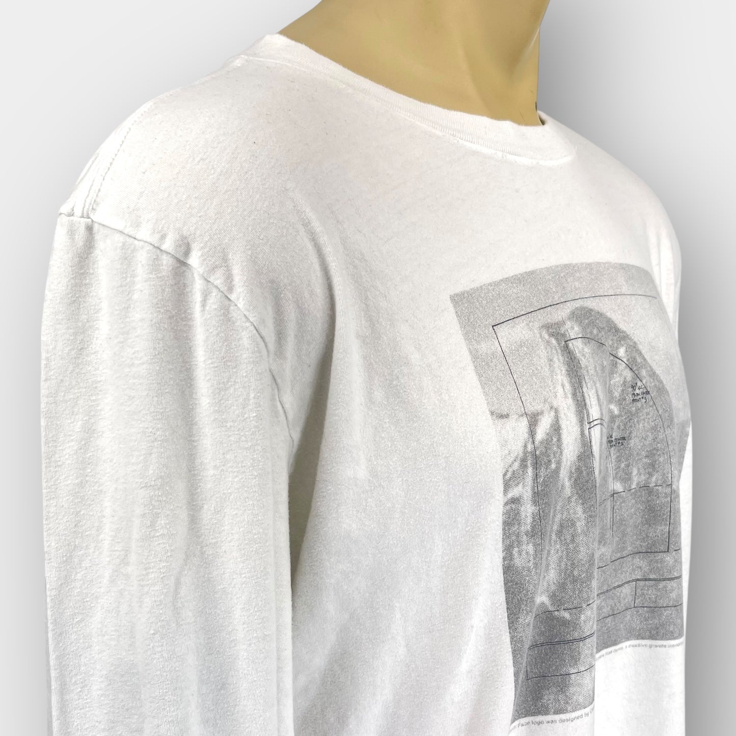 The North Face t-shirt (XXL)