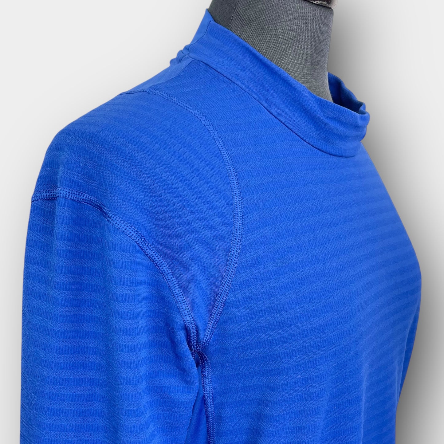 Nike Pro fitted top