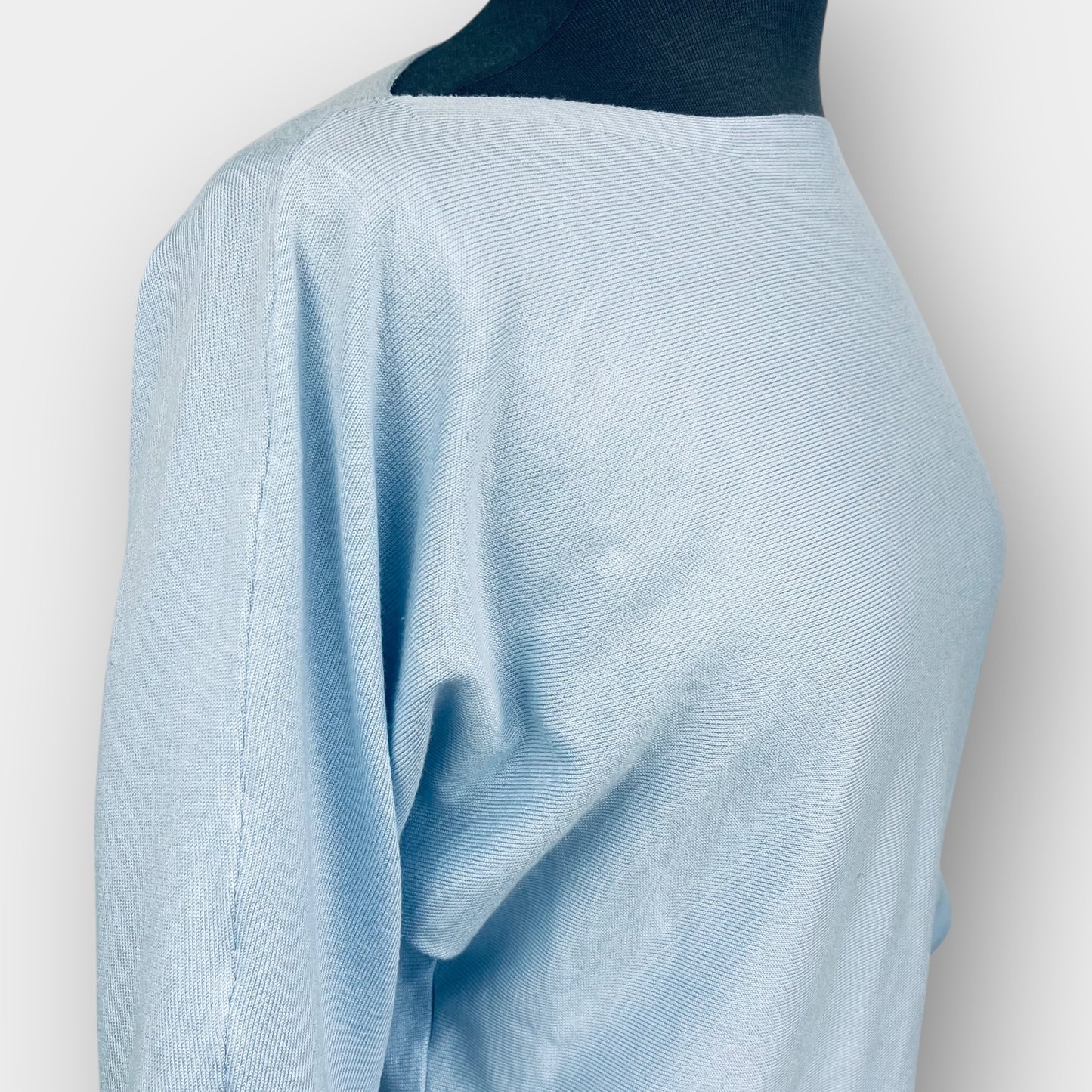 Reserved batwing sleeve top