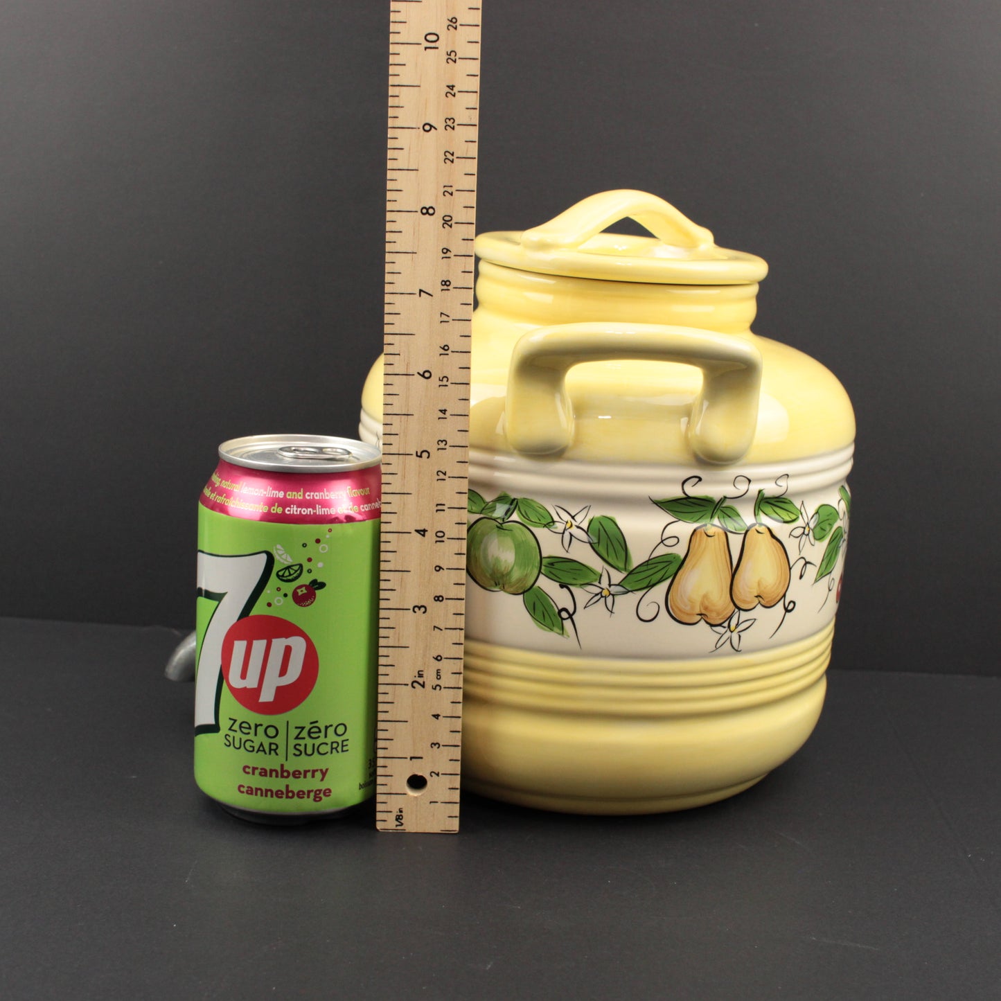 Tabletops ceramic lemonade dispenser