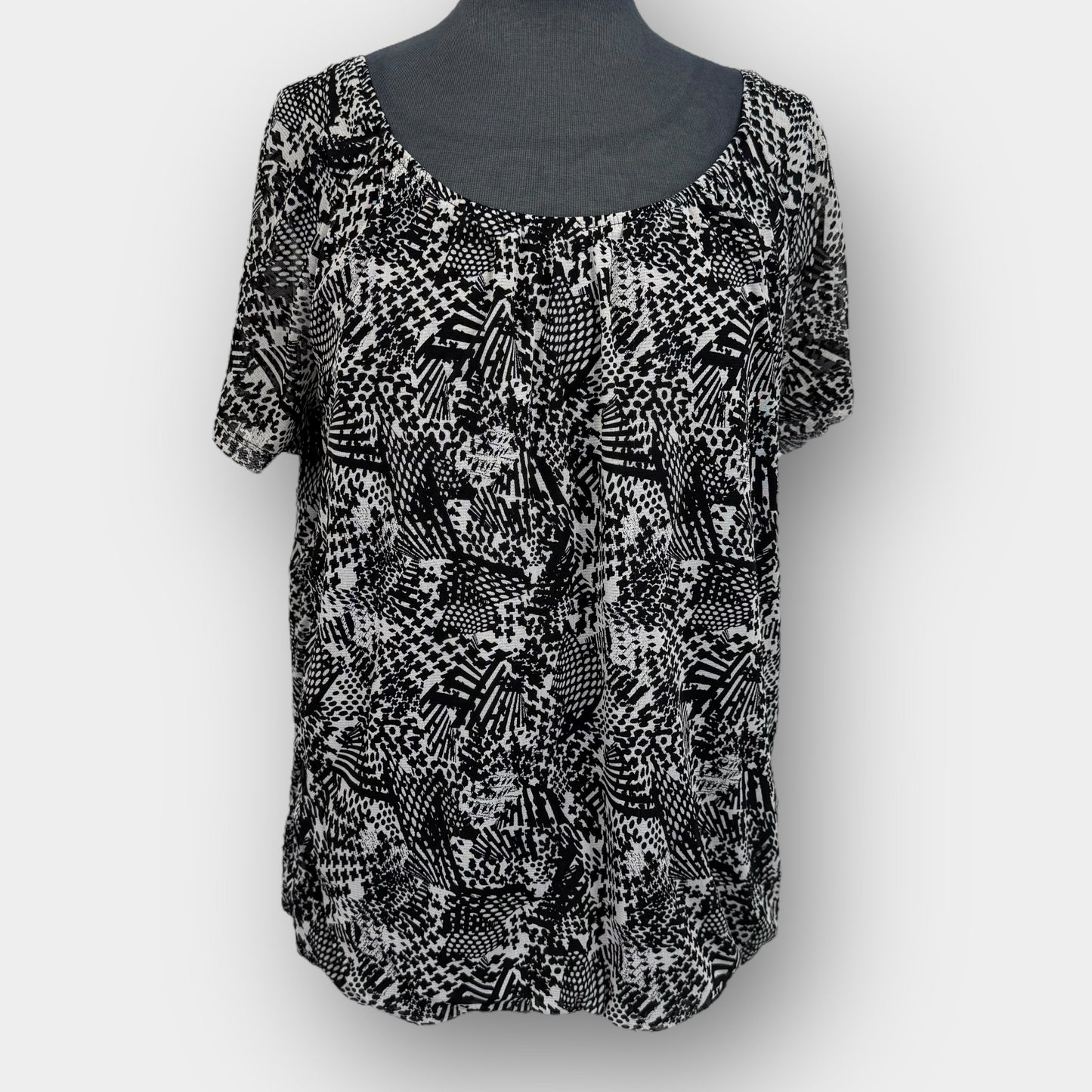 George scoop neck blouse