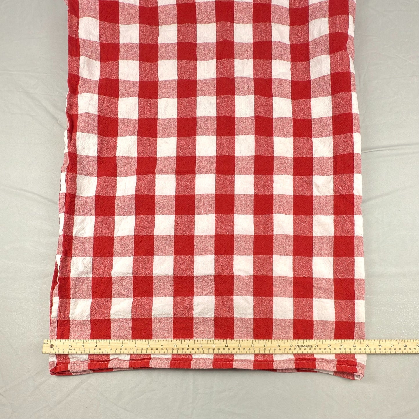 Fabstyles Gingham Tablecloth (50x64)