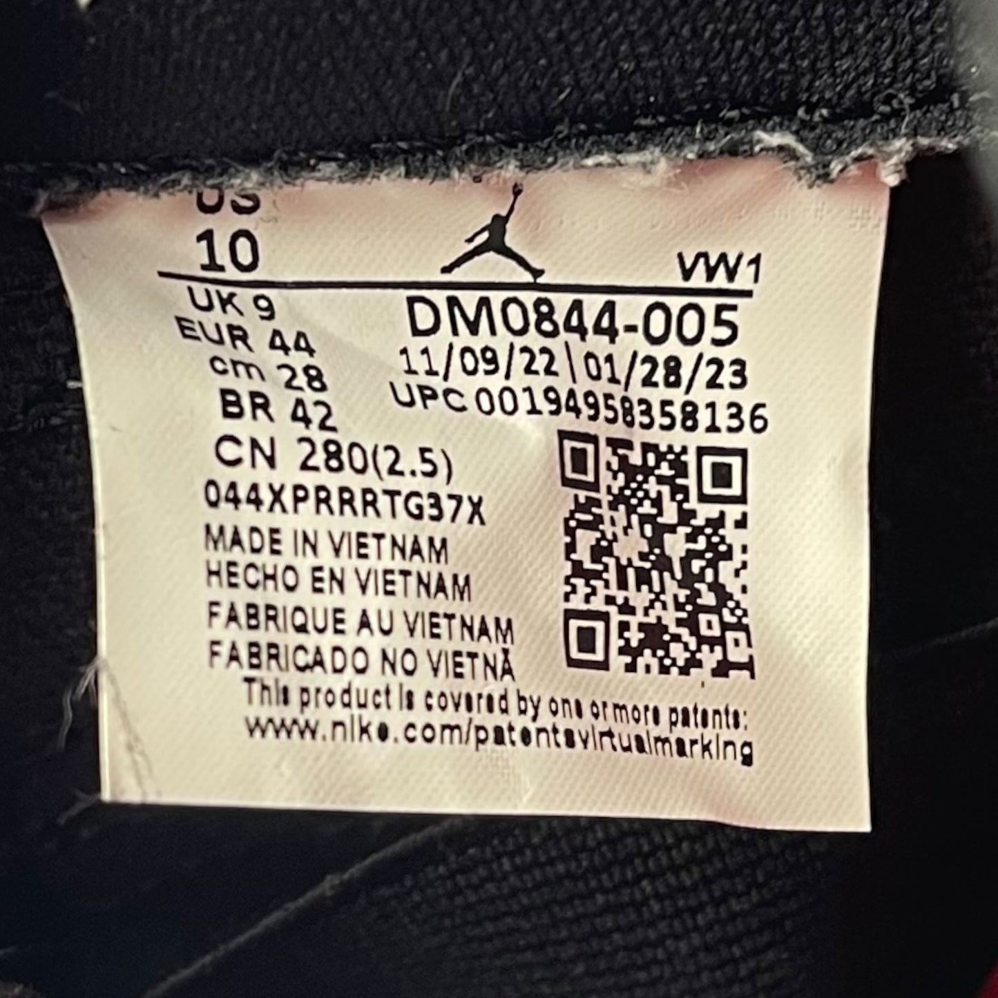 Nike Air Jordan 11 Retro Low IE shoes (10)