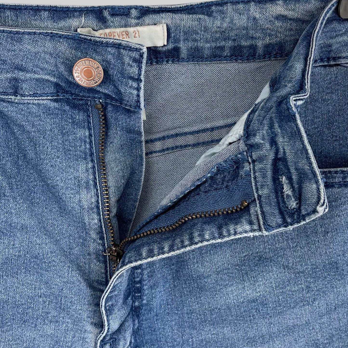 Forever 21 skinny jean