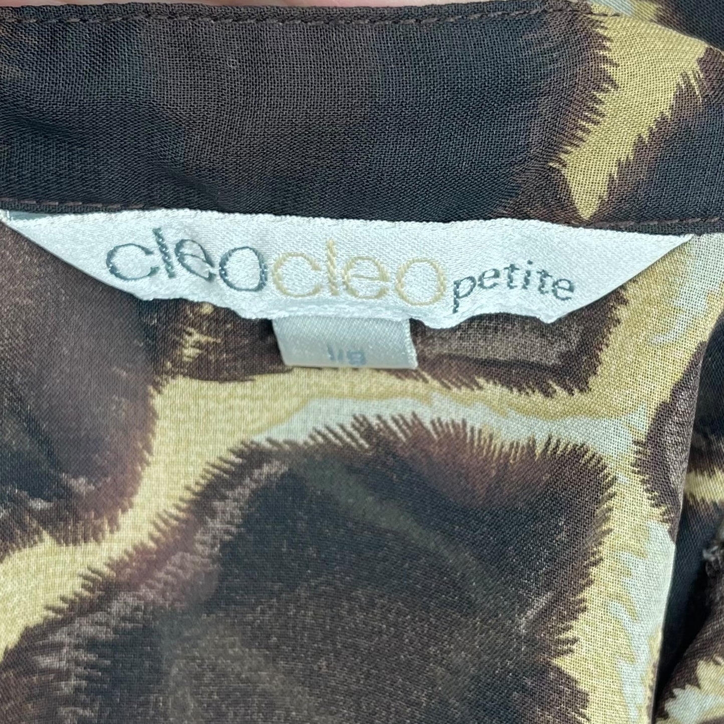 Cleo Petite blouse