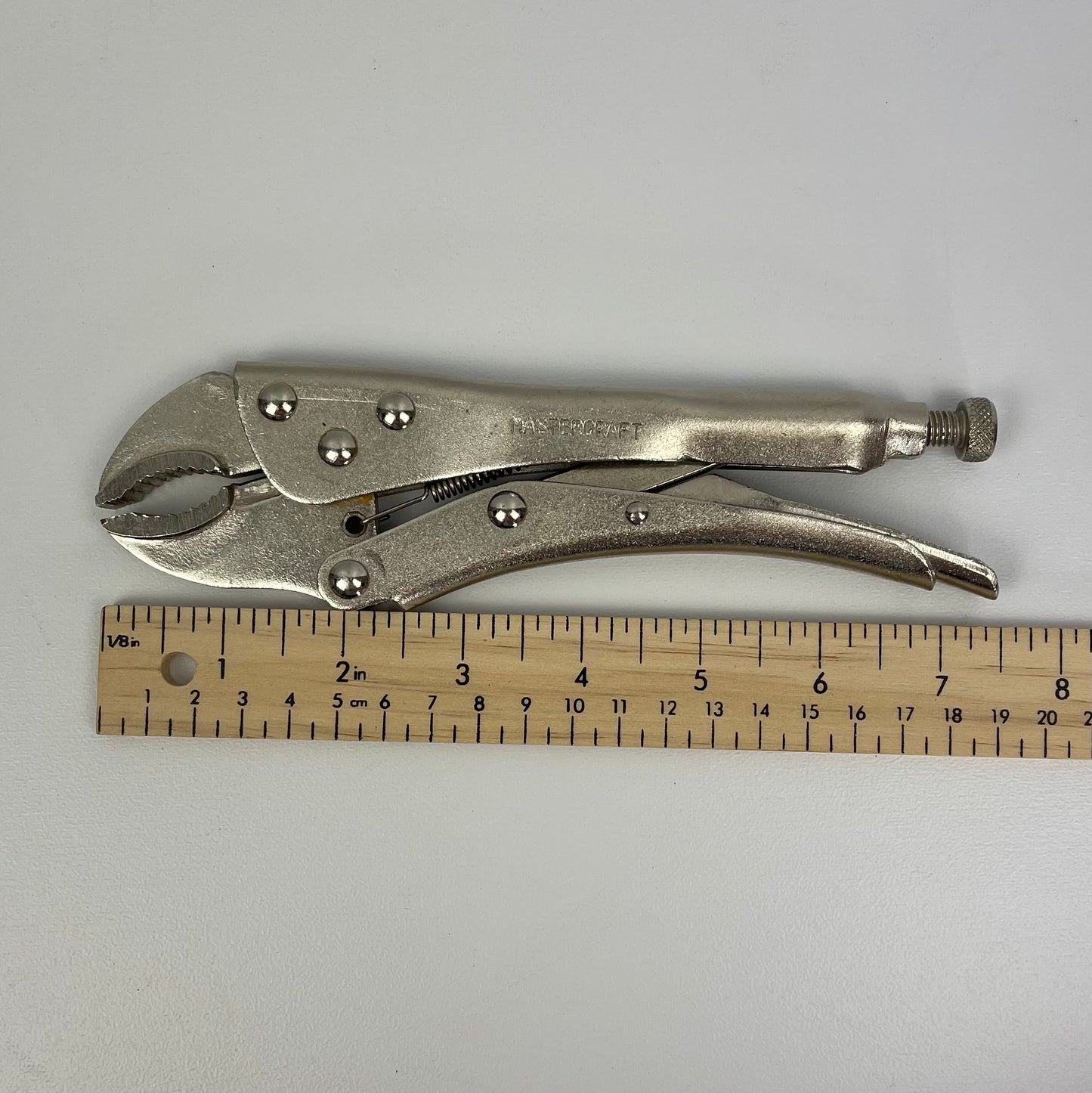 Mastercraft locking pliers