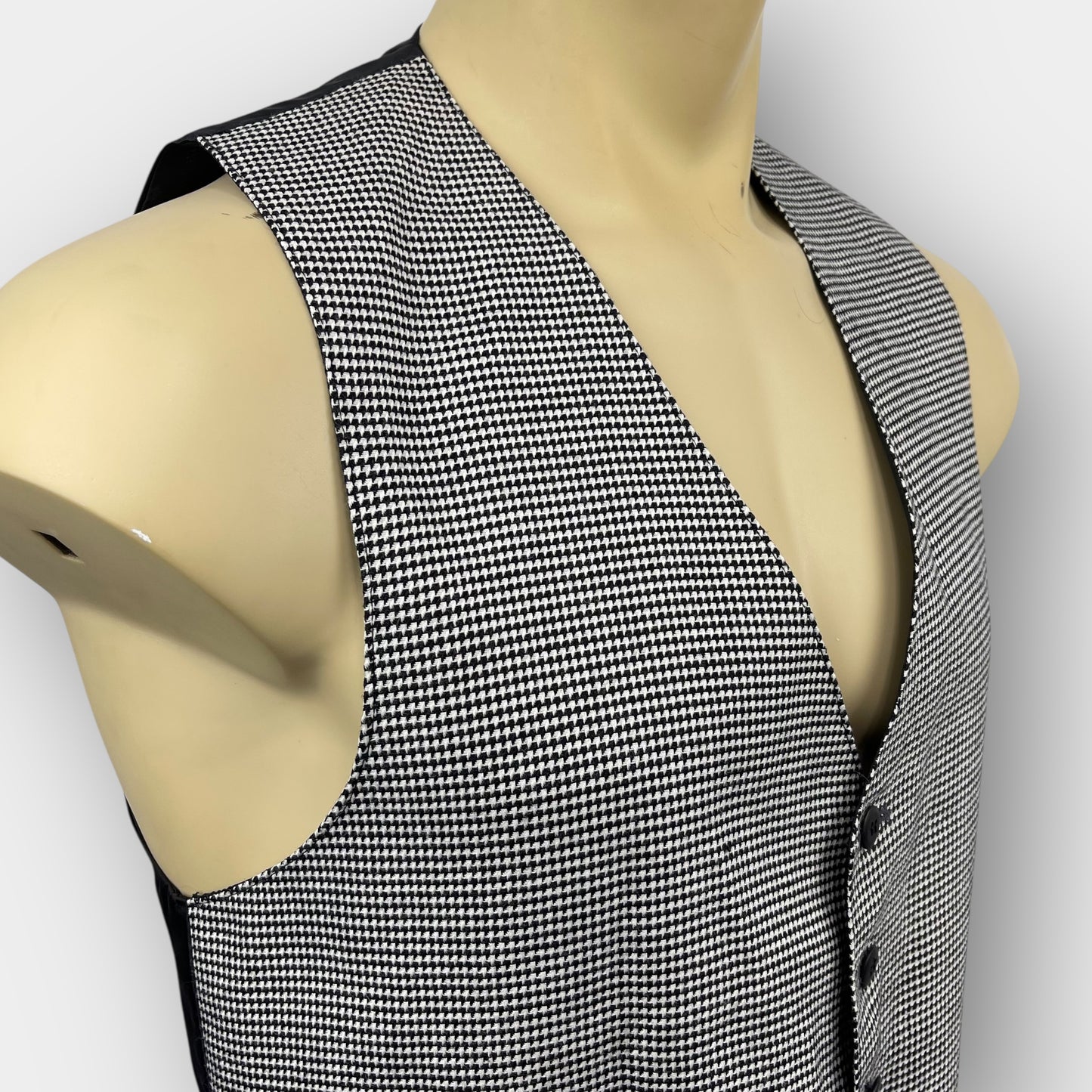 Protocol brocade vest