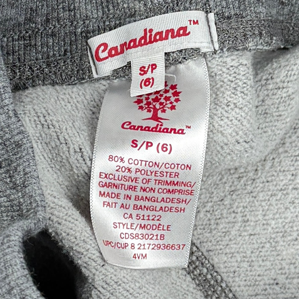 Canadiana fleece short