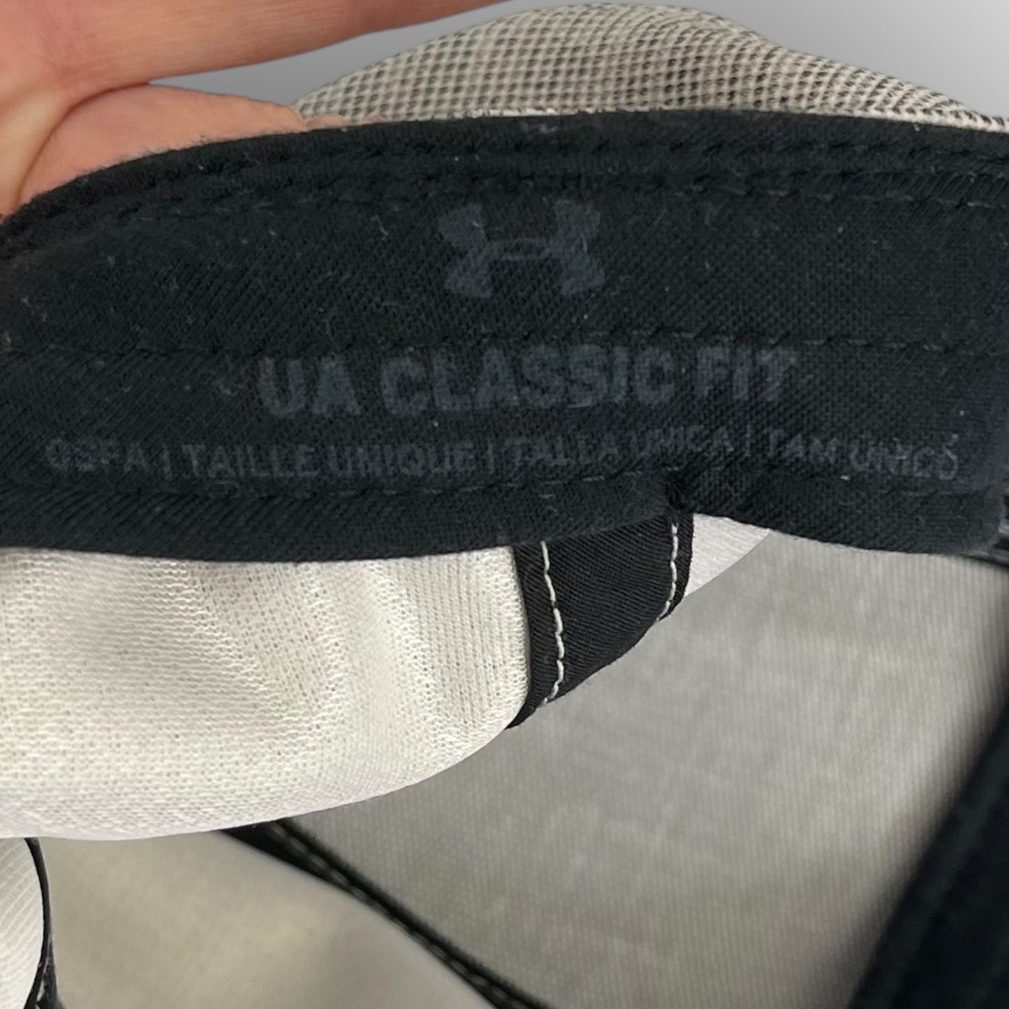 Under Armour adjustable cap (OS)