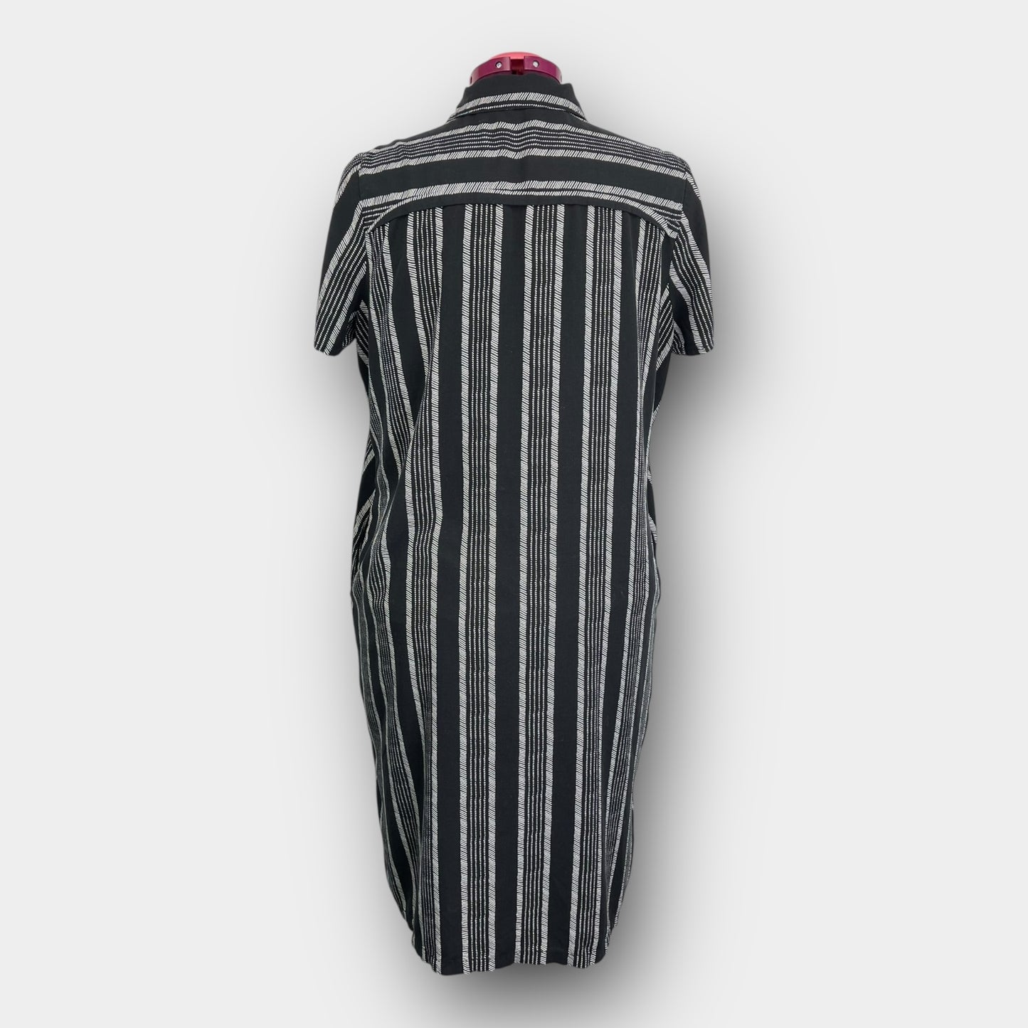 Reitmans button-front dress
