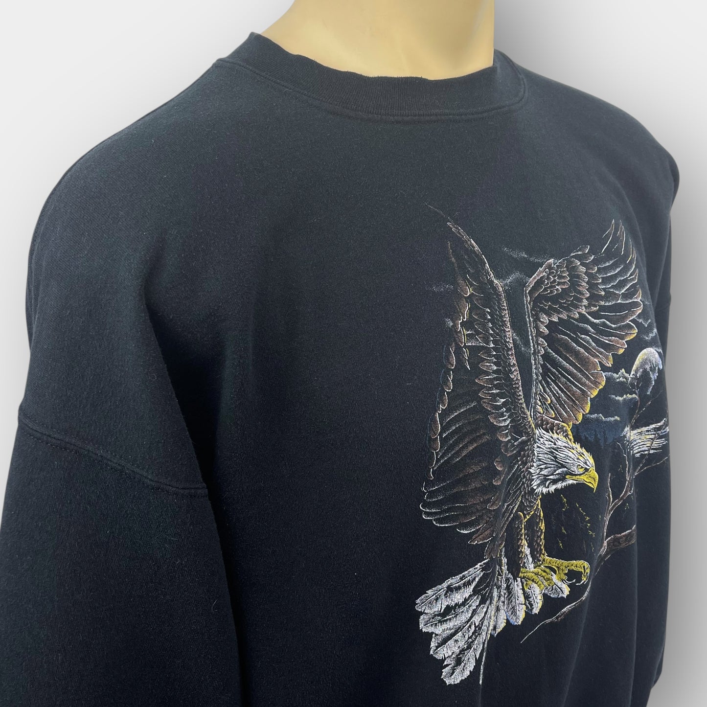 Gildan eagle graphic sweatshirt
