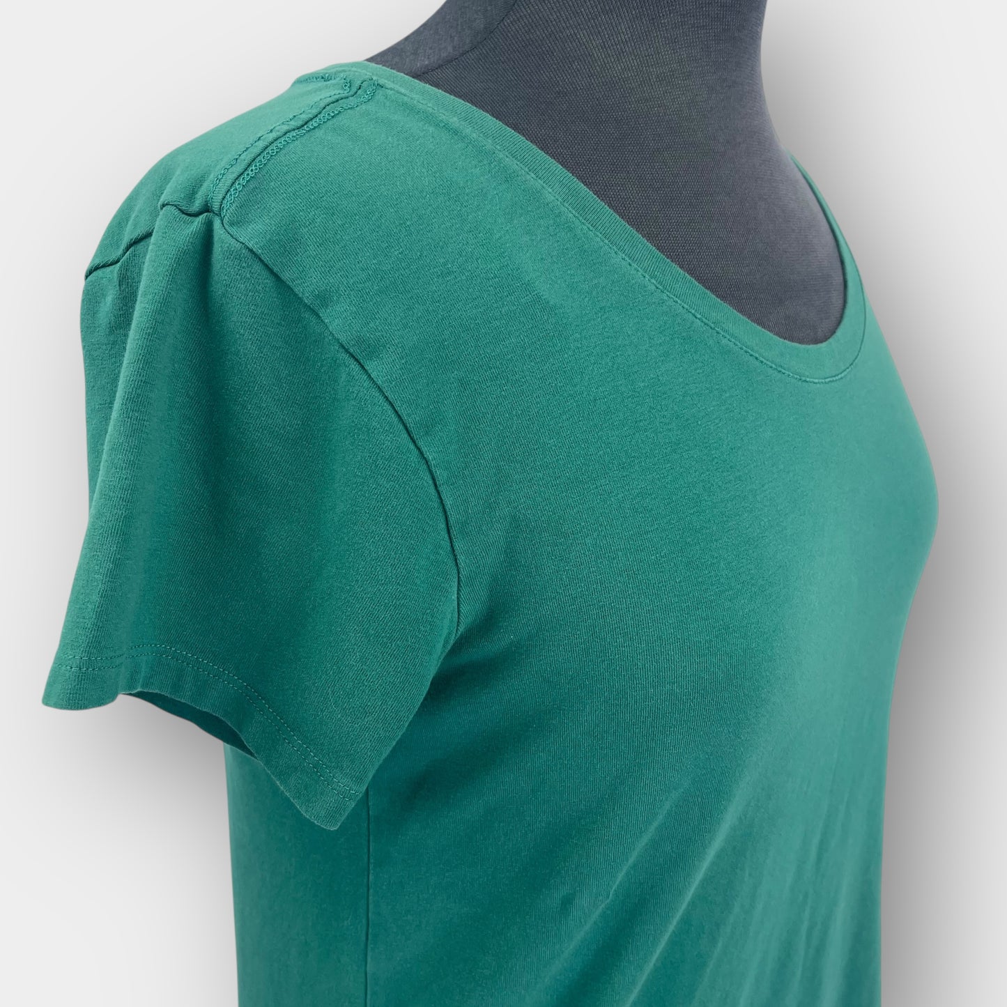 Ardene Basic scoop neck tee