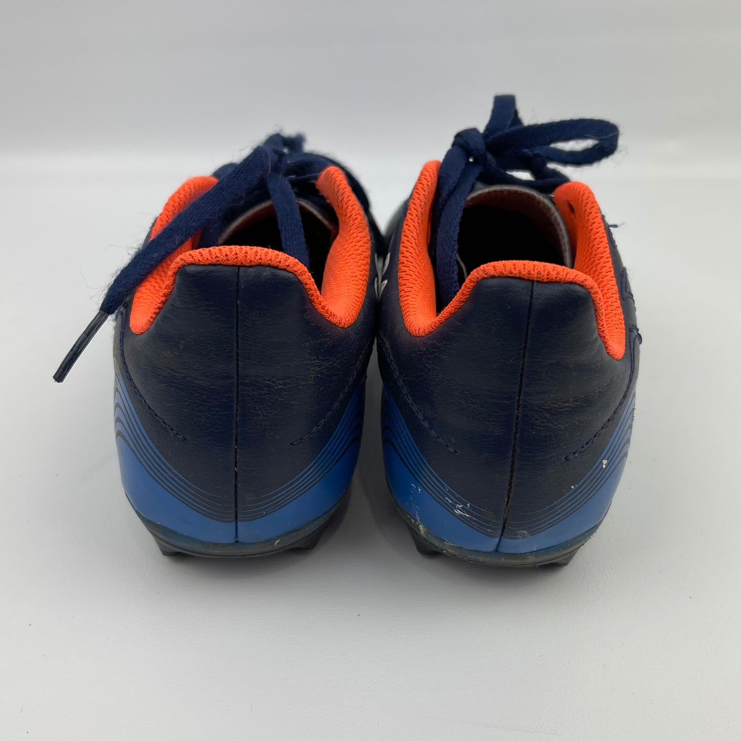 Adidas soccer shoes (2)