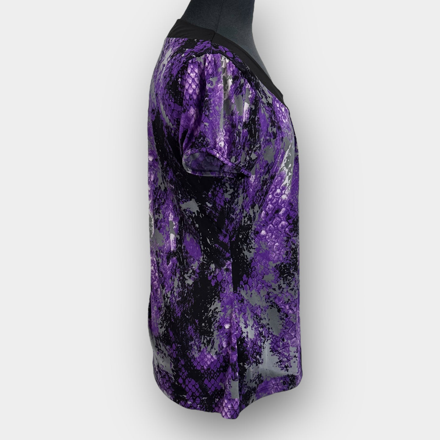 George scoop neck top