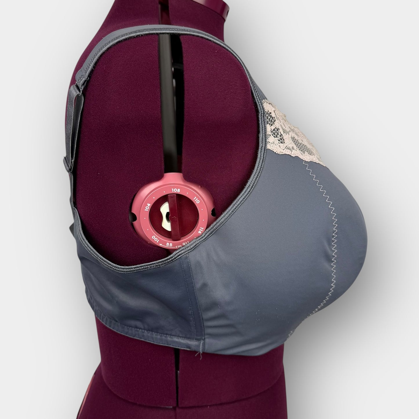 Voglio Bra (46DDD)