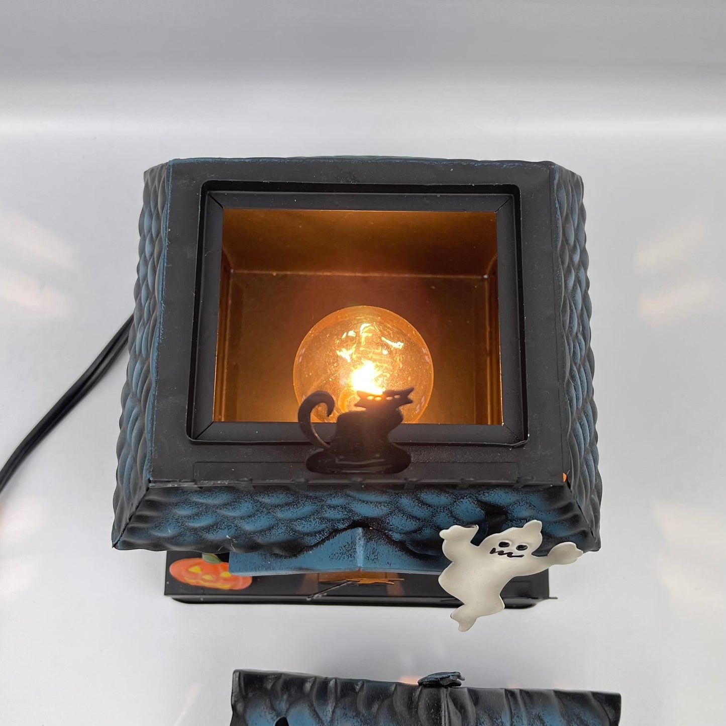 Scentsy Haunting Good Time warmer
