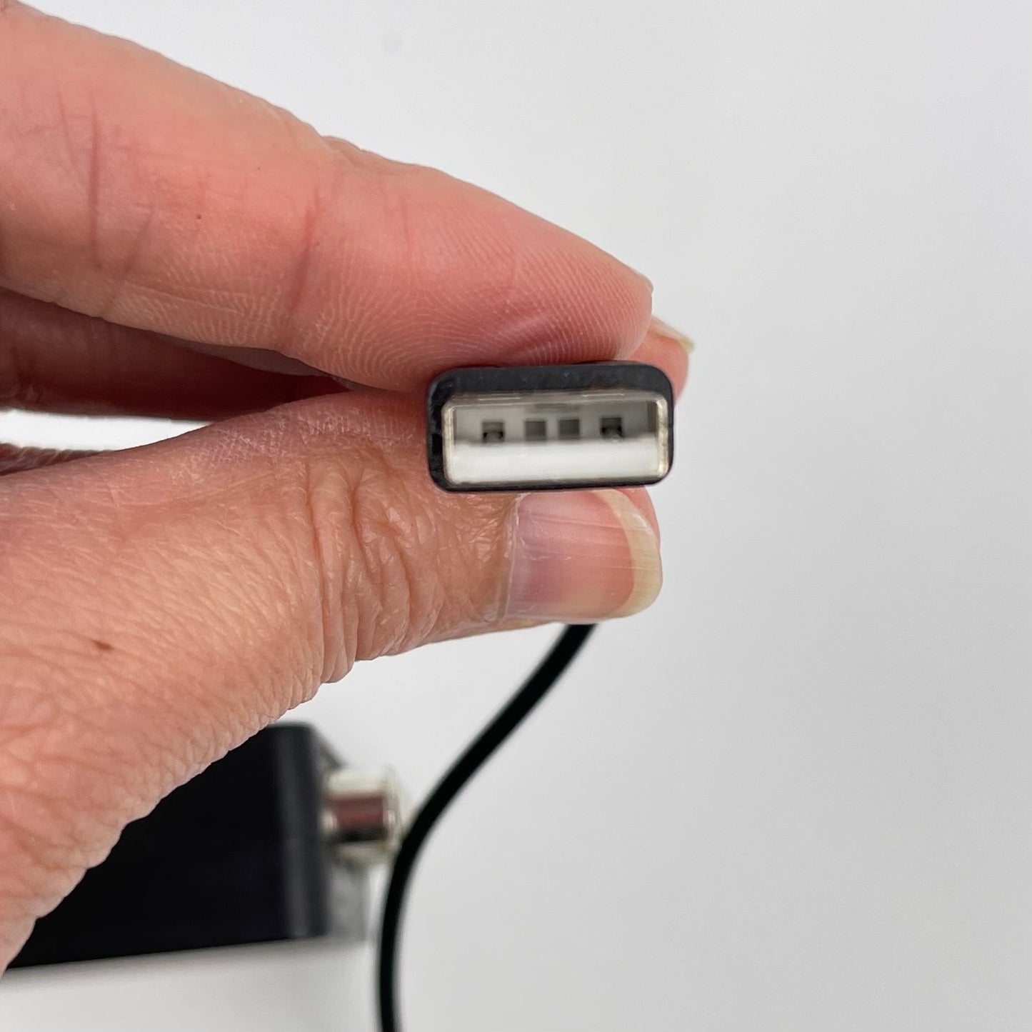 HDMI2AV converter