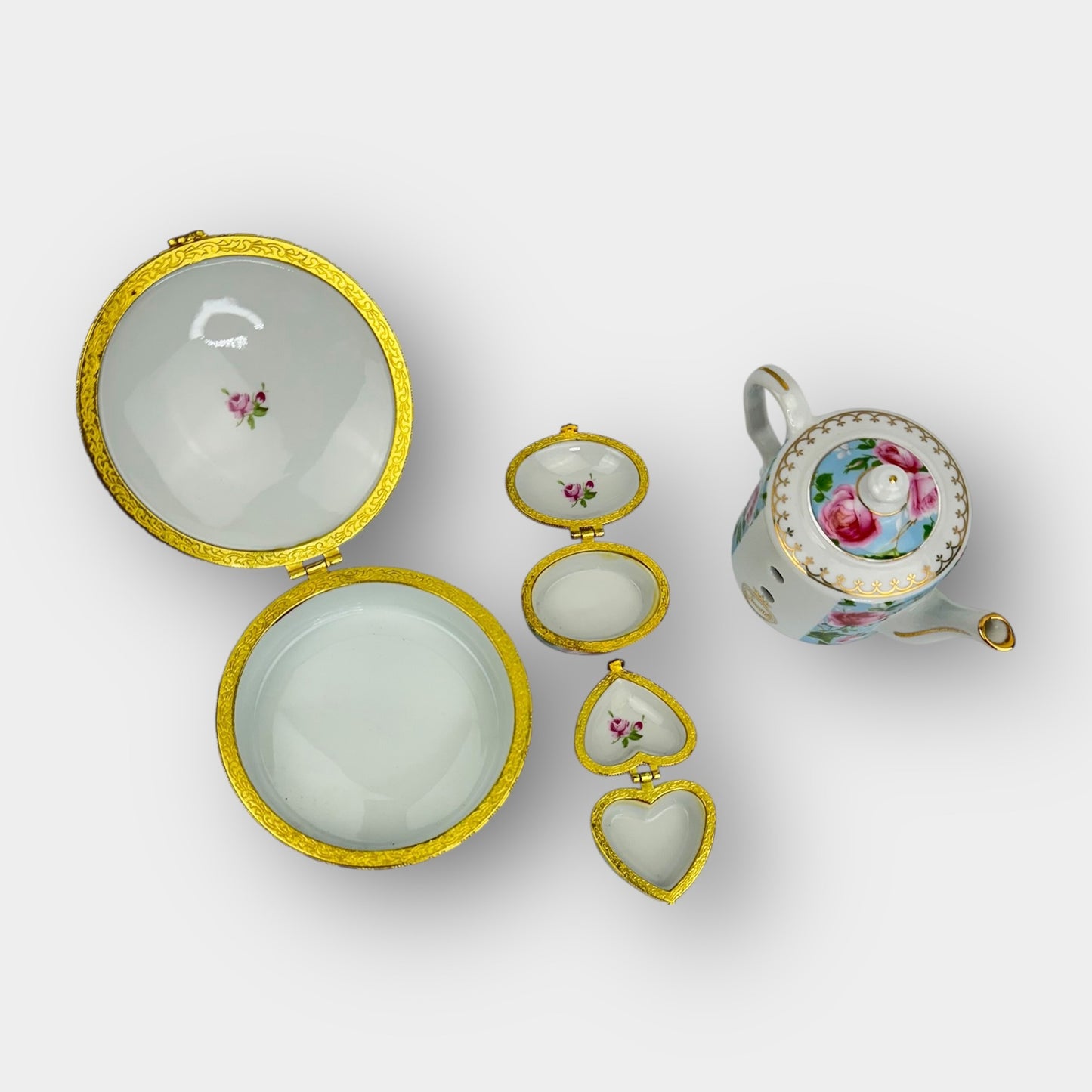 Sorelle porcelain trinket set