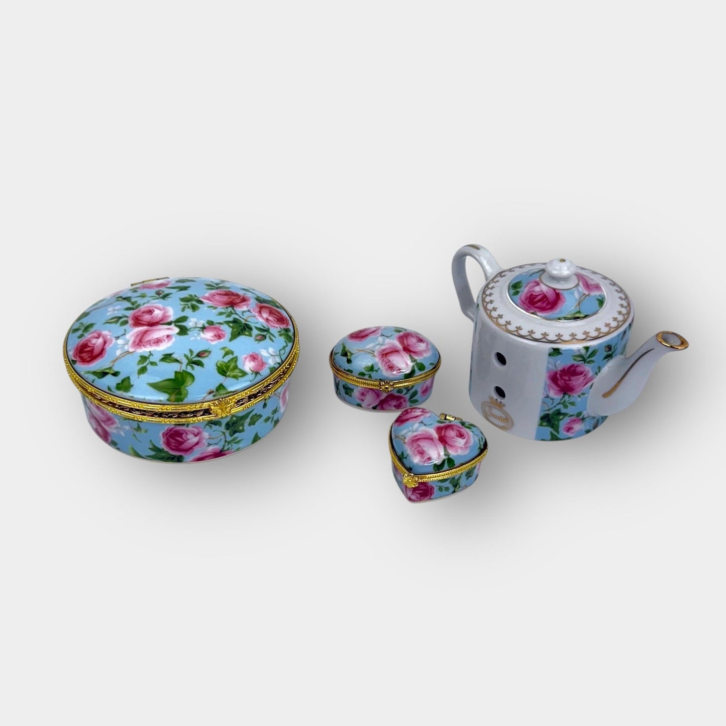 Sorelle porcelain trinket set