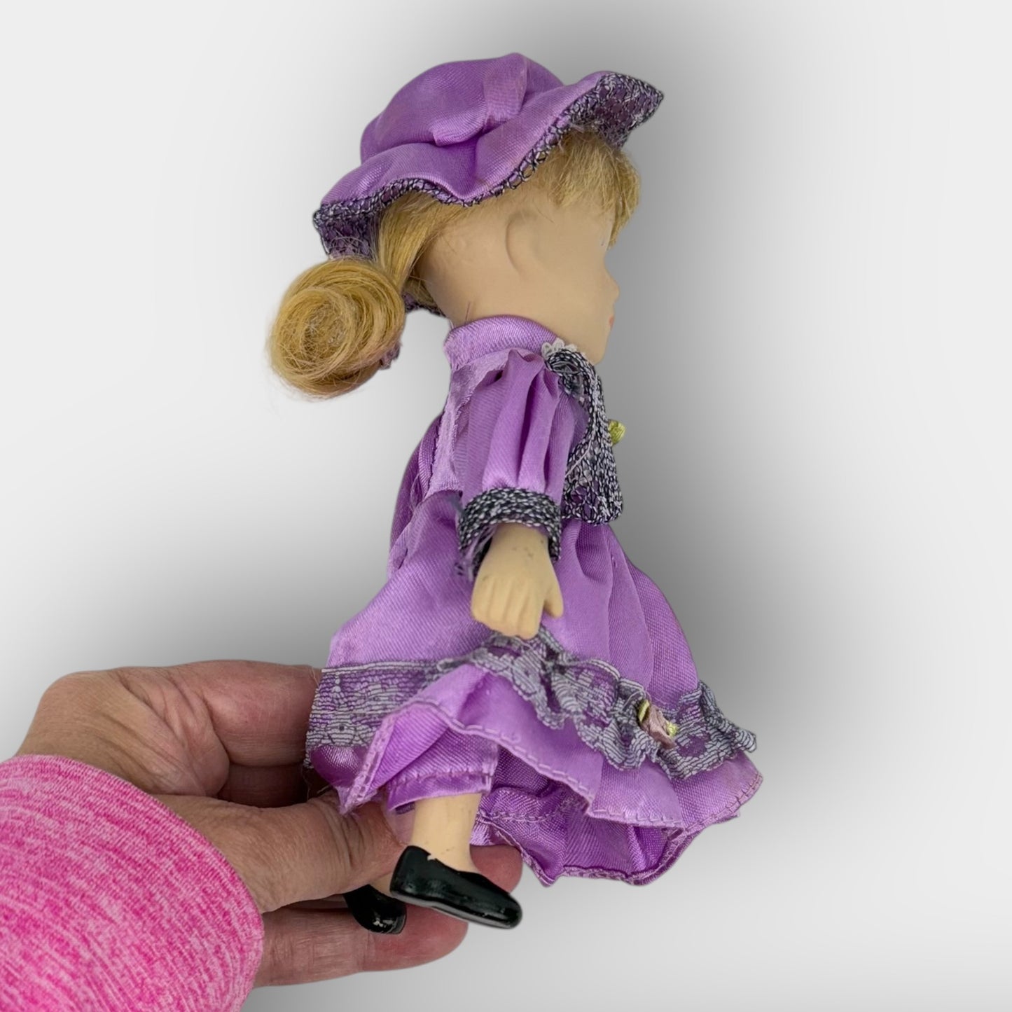 Dundee Purple Dress Doll