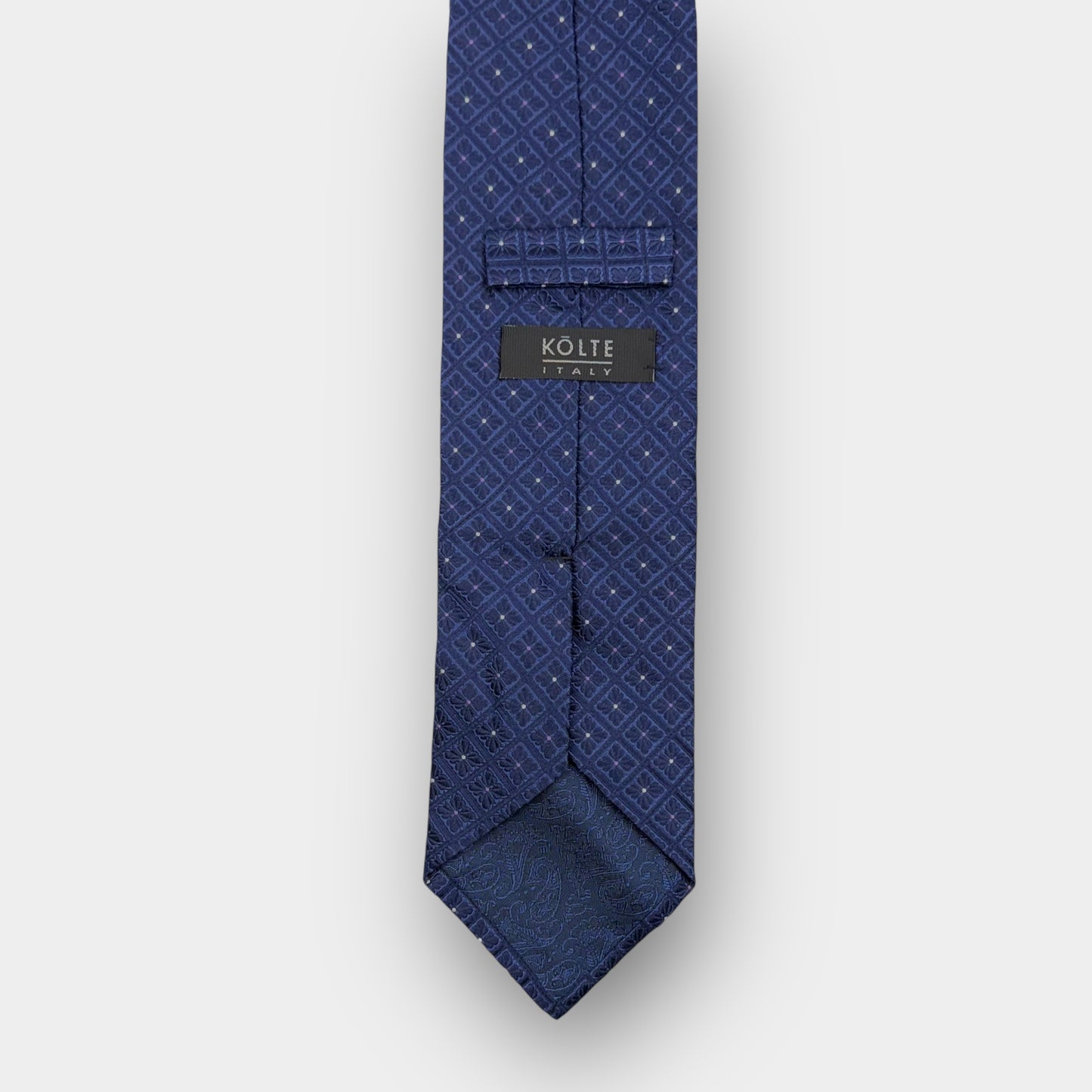 Kolte Pattern Tie