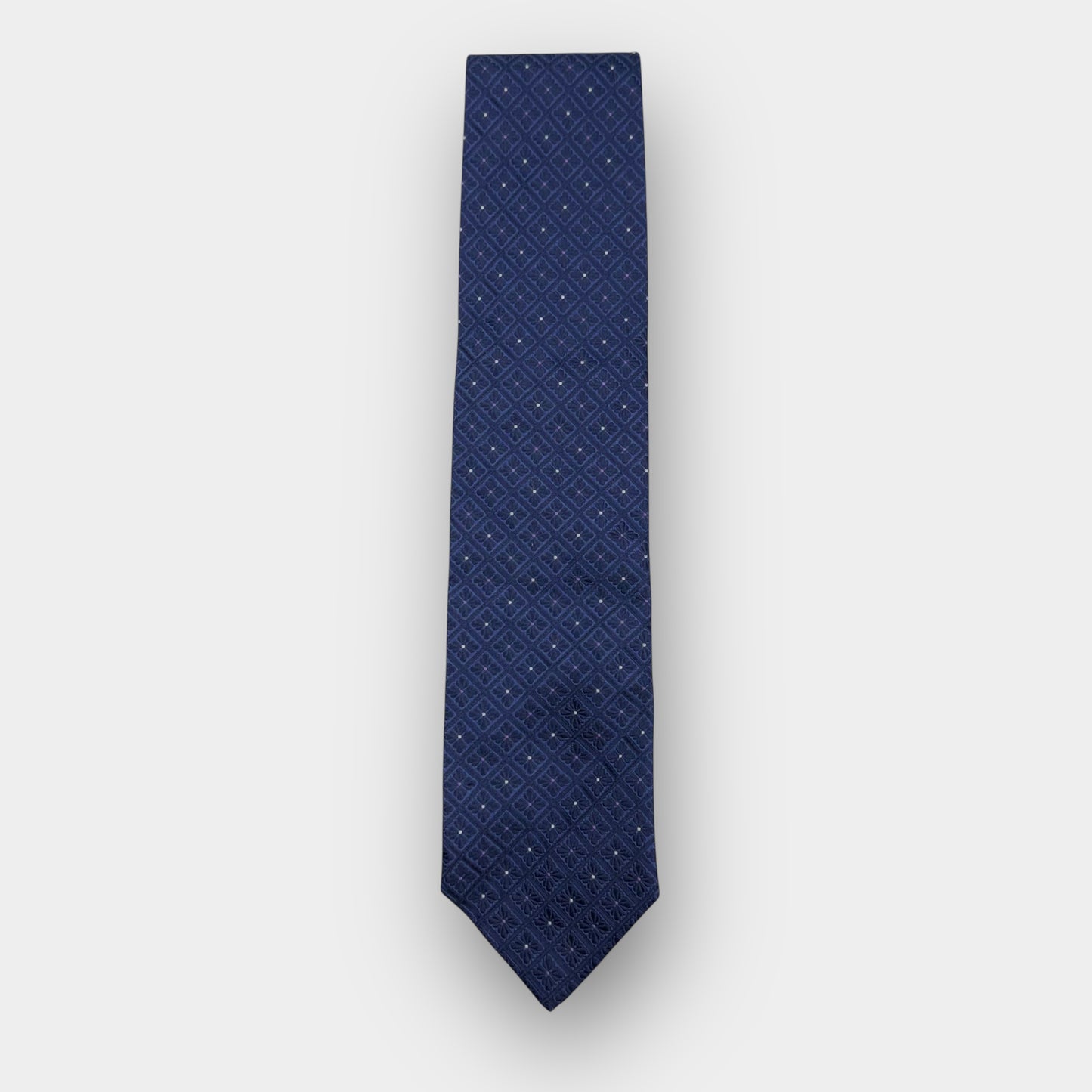 Kolte Pattern Tie