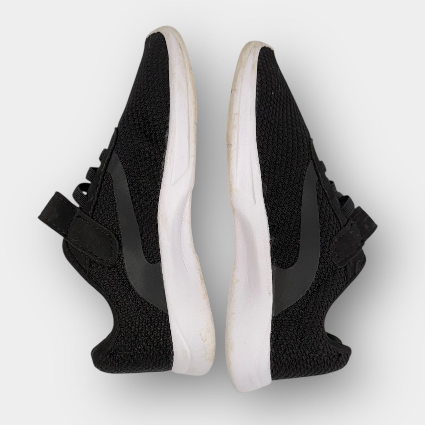 Athletic Works Shoes (9 tod)