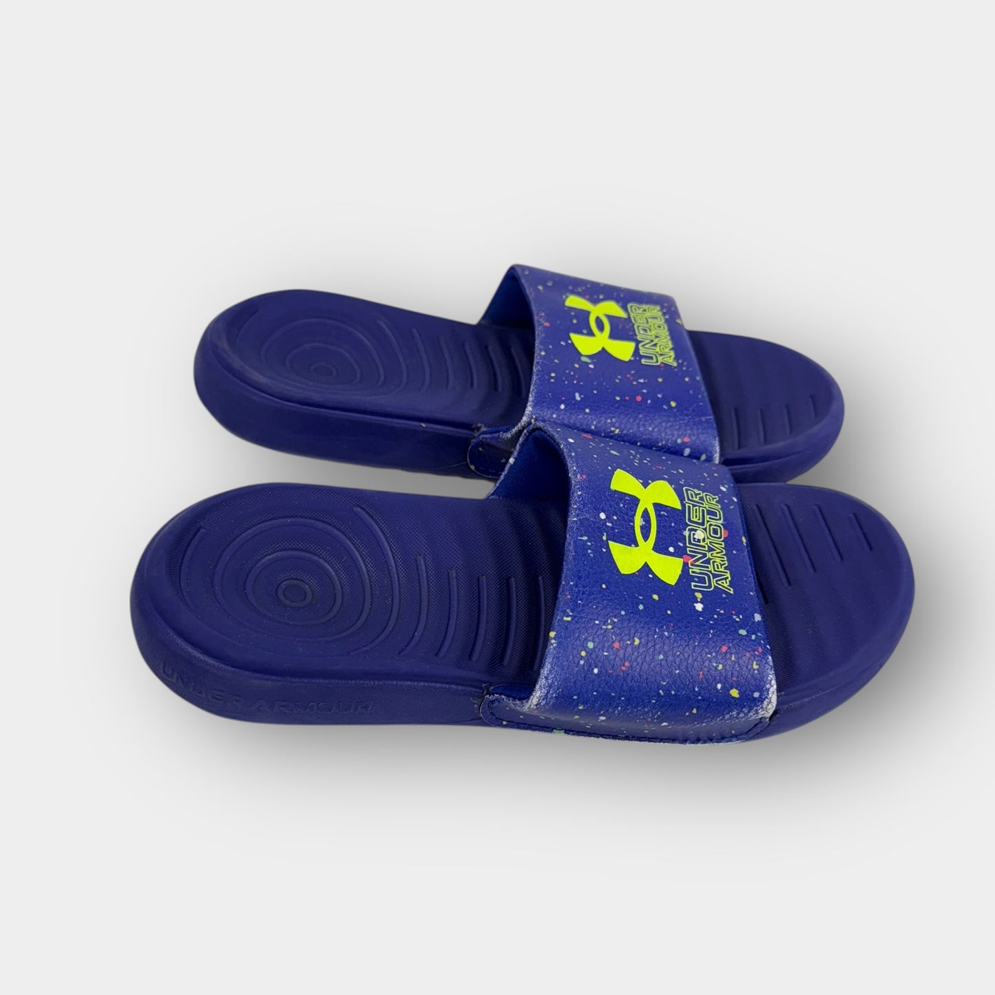 Under Armour Slides (1 Kids)